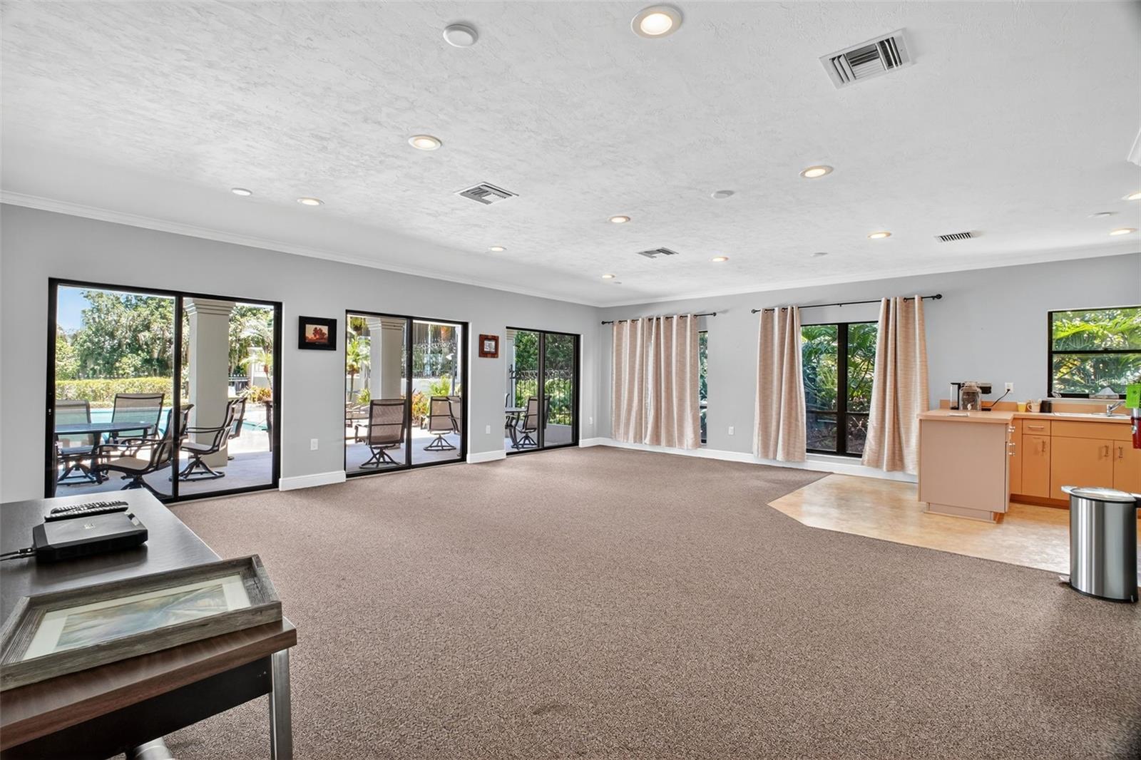 621 HIGH POINT DR, MOUNT DORA, FL, 32757