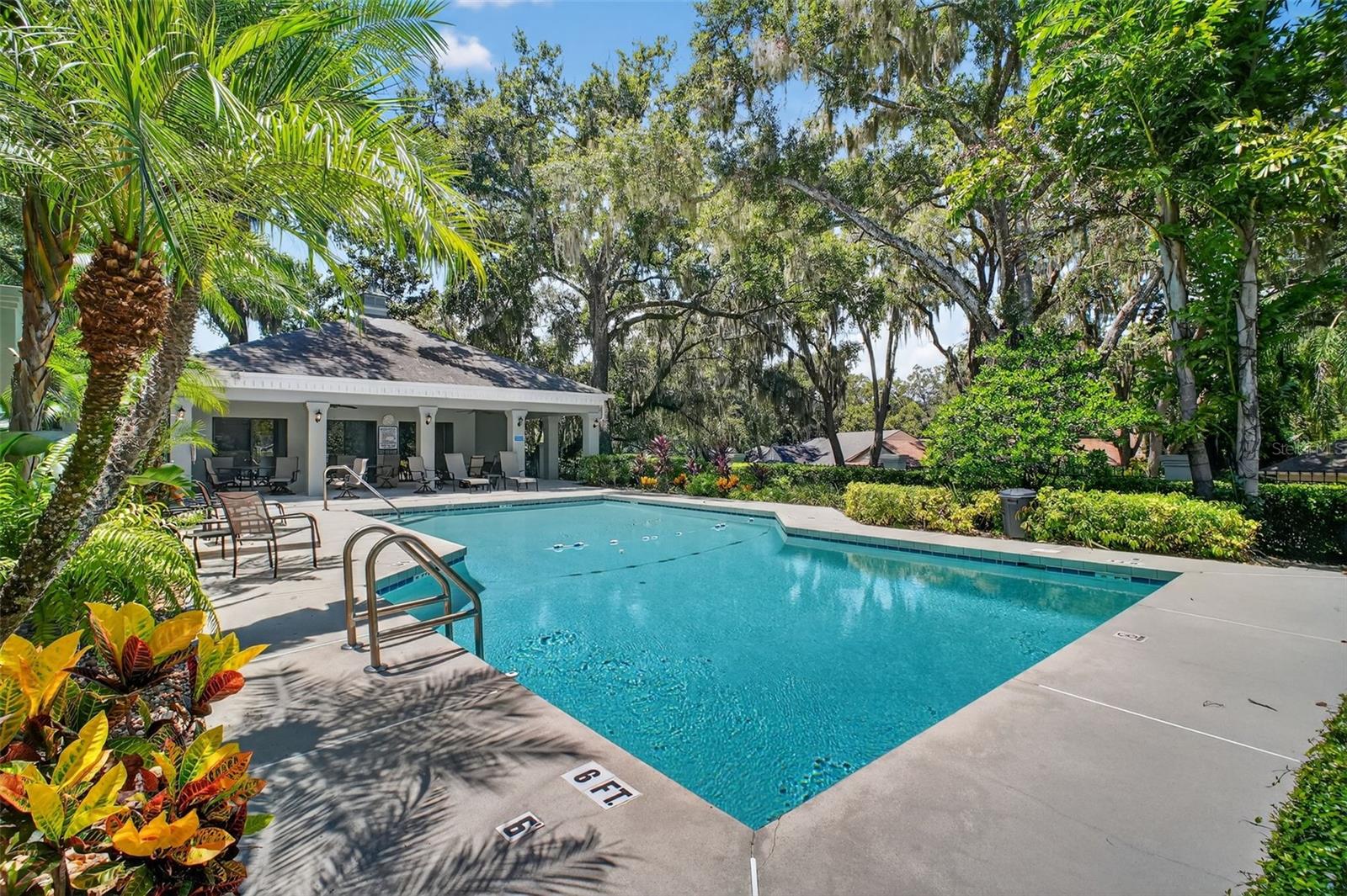 621 HIGH POINT DR, MOUNT DORA, FL, 32757