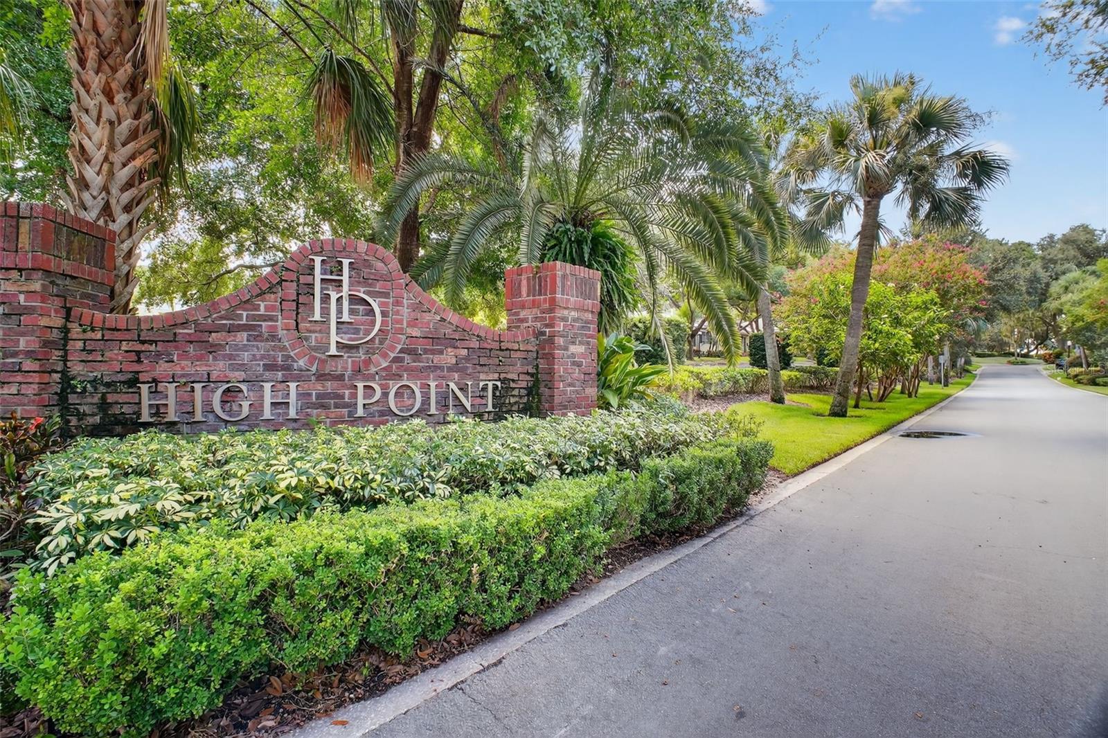 621 HIGH POINT DR, MOUNT DORA, FL, 32757