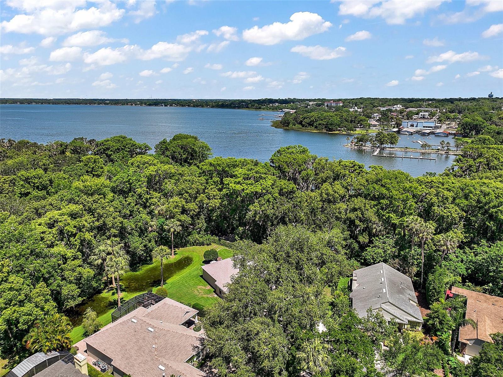 621 HIGH POINT DR, MOUNT DORA, FL, 32757