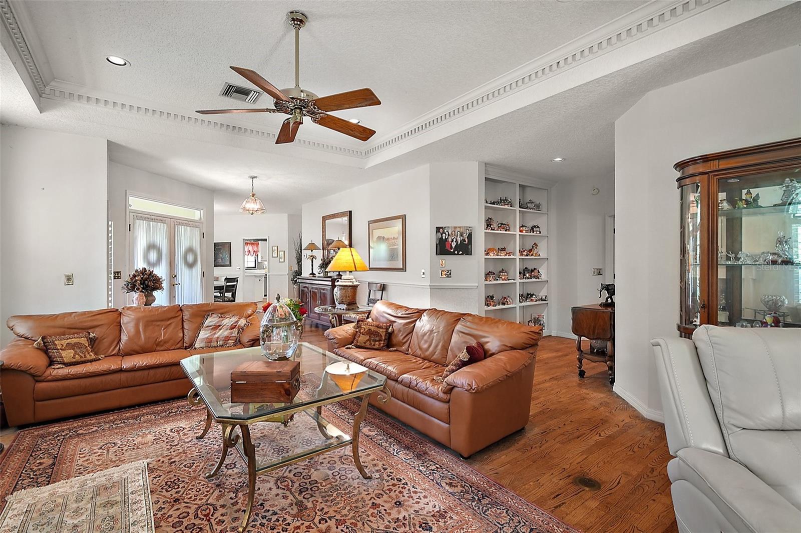 621 HIGH POINT DR, MOUNT DORA, FL, 32757