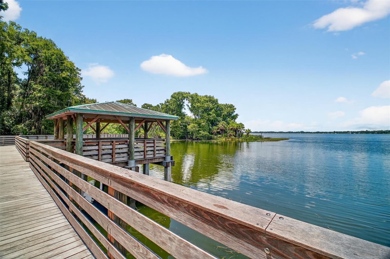 621 HIGH POINT DR, MOUNT DORA, FL, 32757