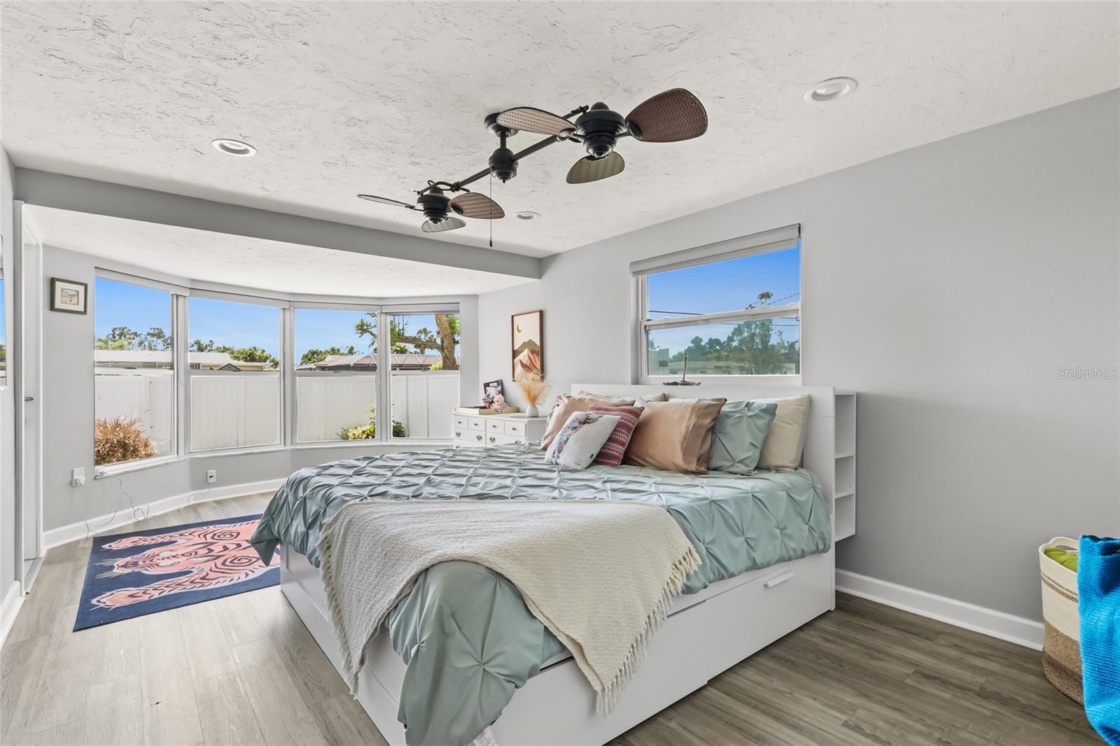 6841 ROXBURY DR, SARASOTA, FL, 34231