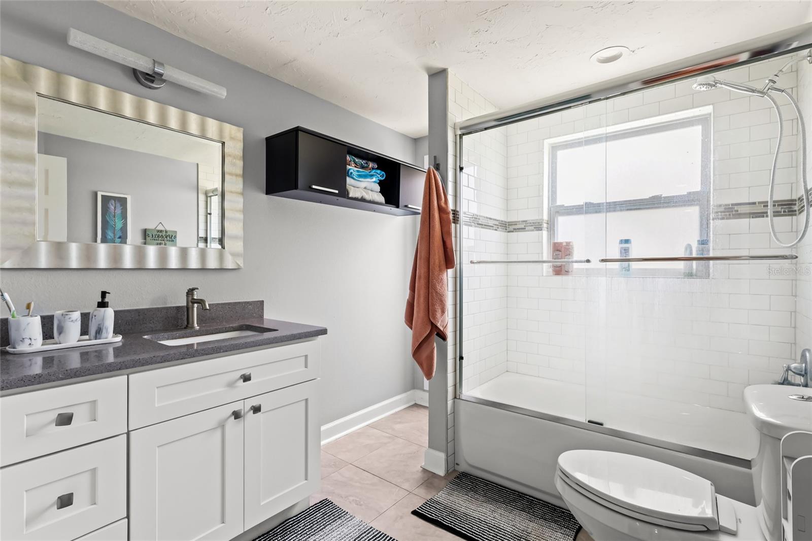 6841 ROXBURY DR, SARASOTA, FL, 34231