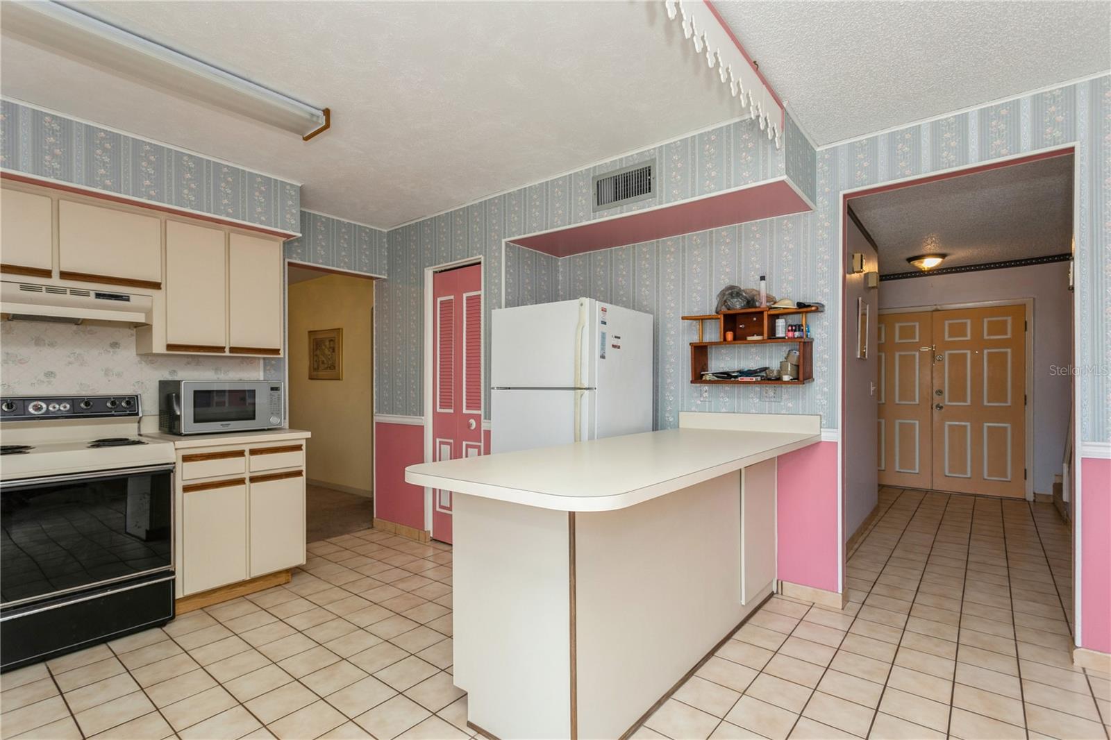 7317 W POCAHONTAS AVE, TAMPA, FL, 33634