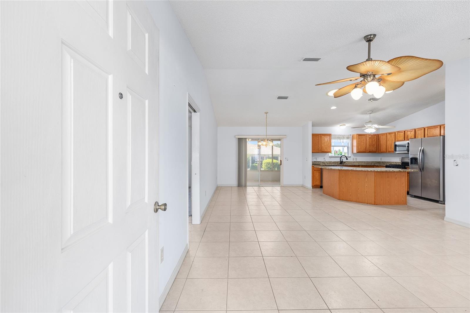 17068 SE 96TH CHAPELWOOD CIR, THE VILLAGES, FL, 32162