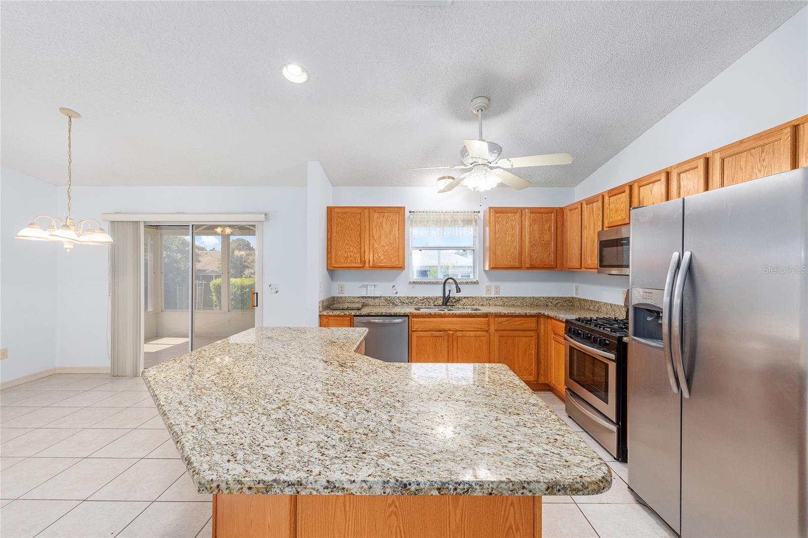 17068 SE 96TH CHAPELWOOD CIR, THE VILLAGES, FL, 32162