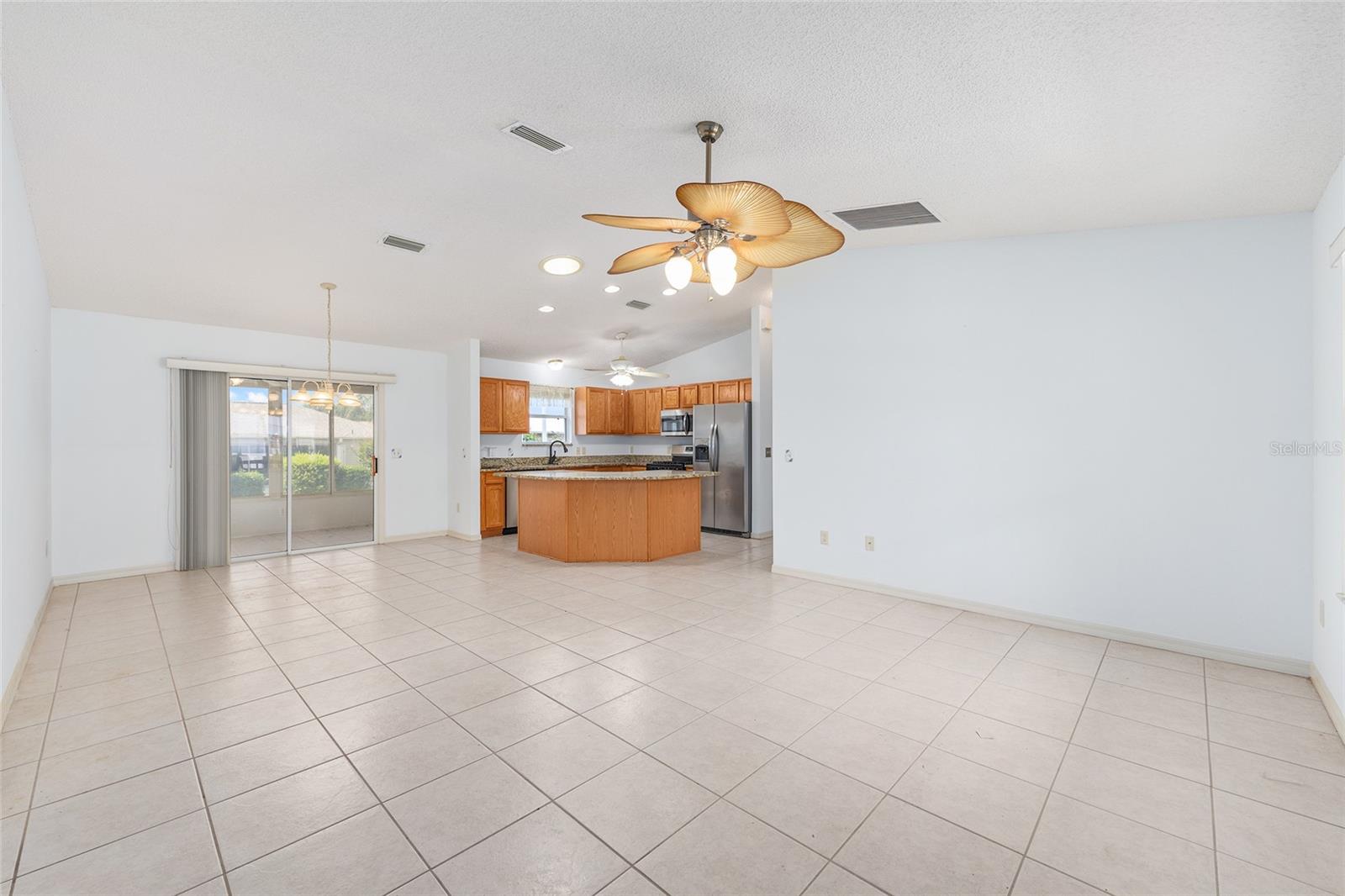 17068 SE 96TH CHAPELWOOD CIR, THE VILLAGES, FL, 32162