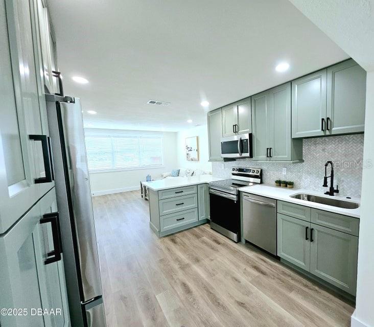 68 HIBISCUS DR, ORMOND BEACH, FL, 32176