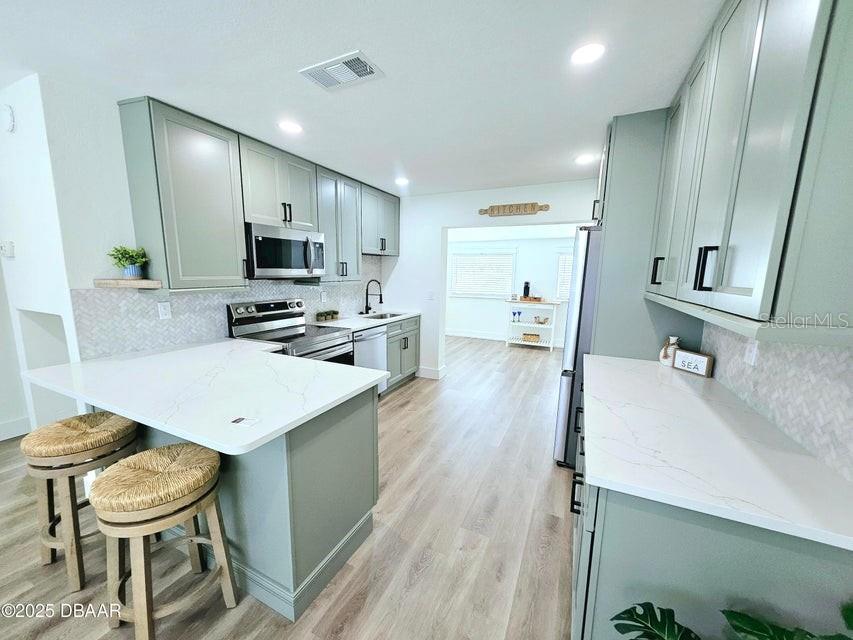 68 HIBISCUS DR, ORMOND BEACH, FL, 32176