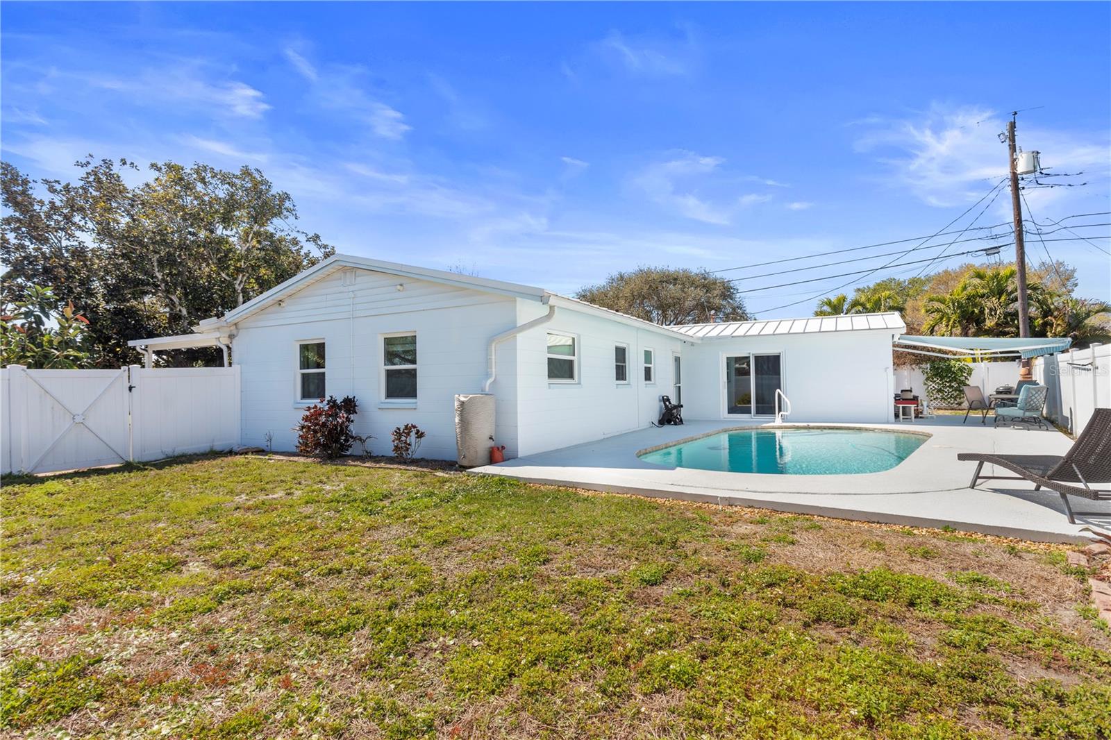 1701 66TH AVE N, ST PETERSBURG, FL, 33702