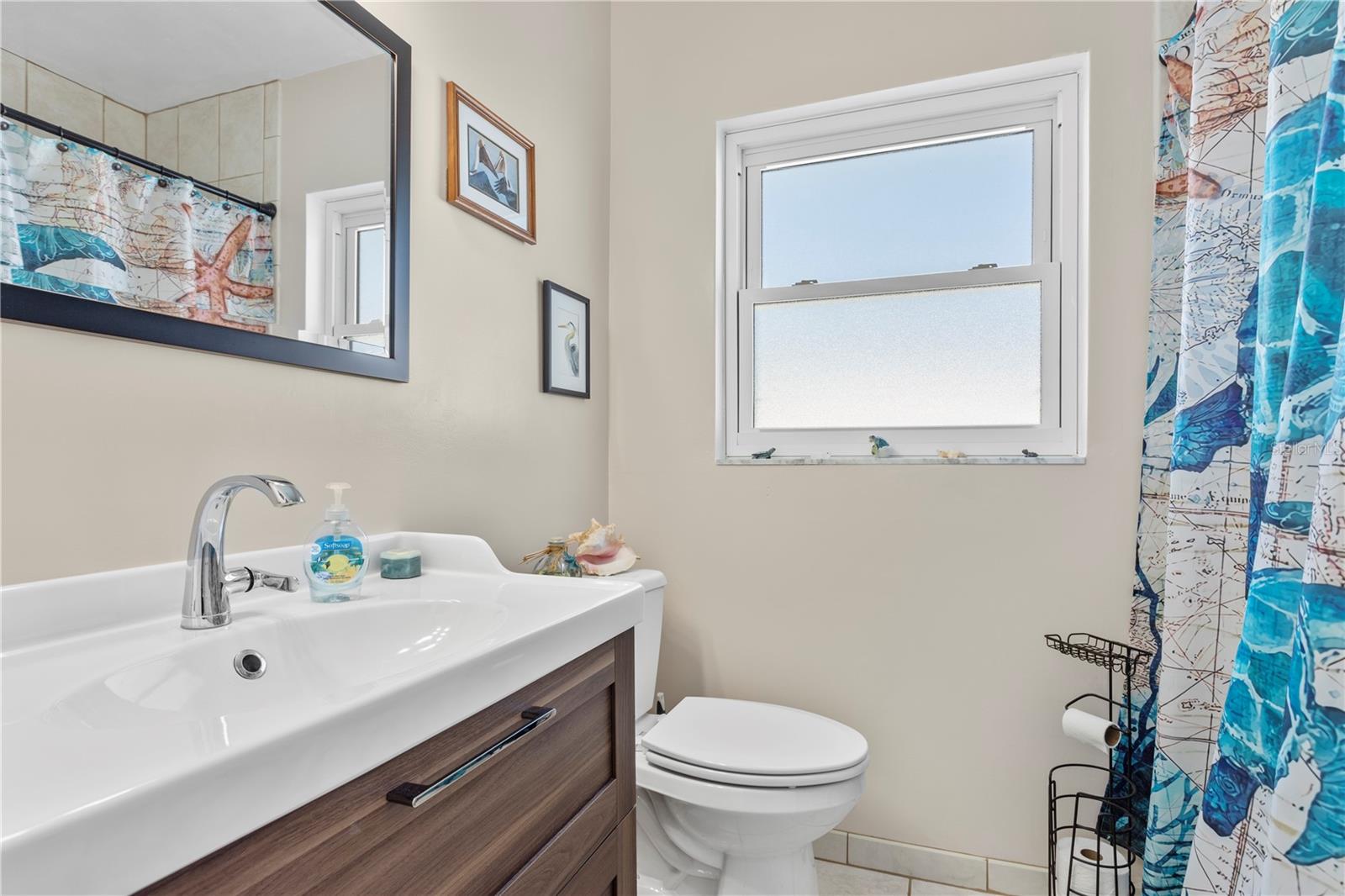 1701 66TH AVE N, ST PETERSBURG, FL, 33702