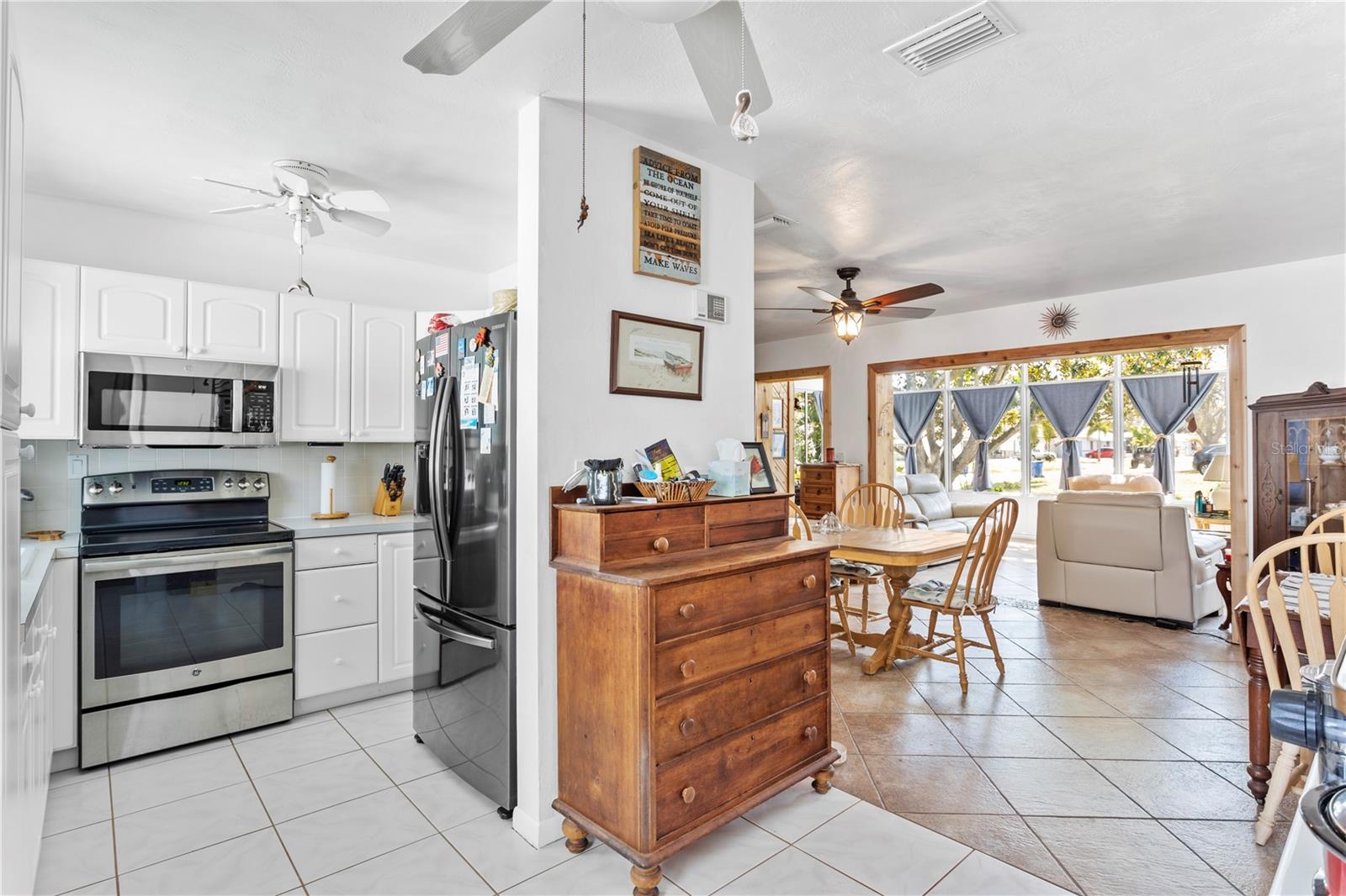 1701 66TH AVE N, ST PETERSBURG, FL, 33702