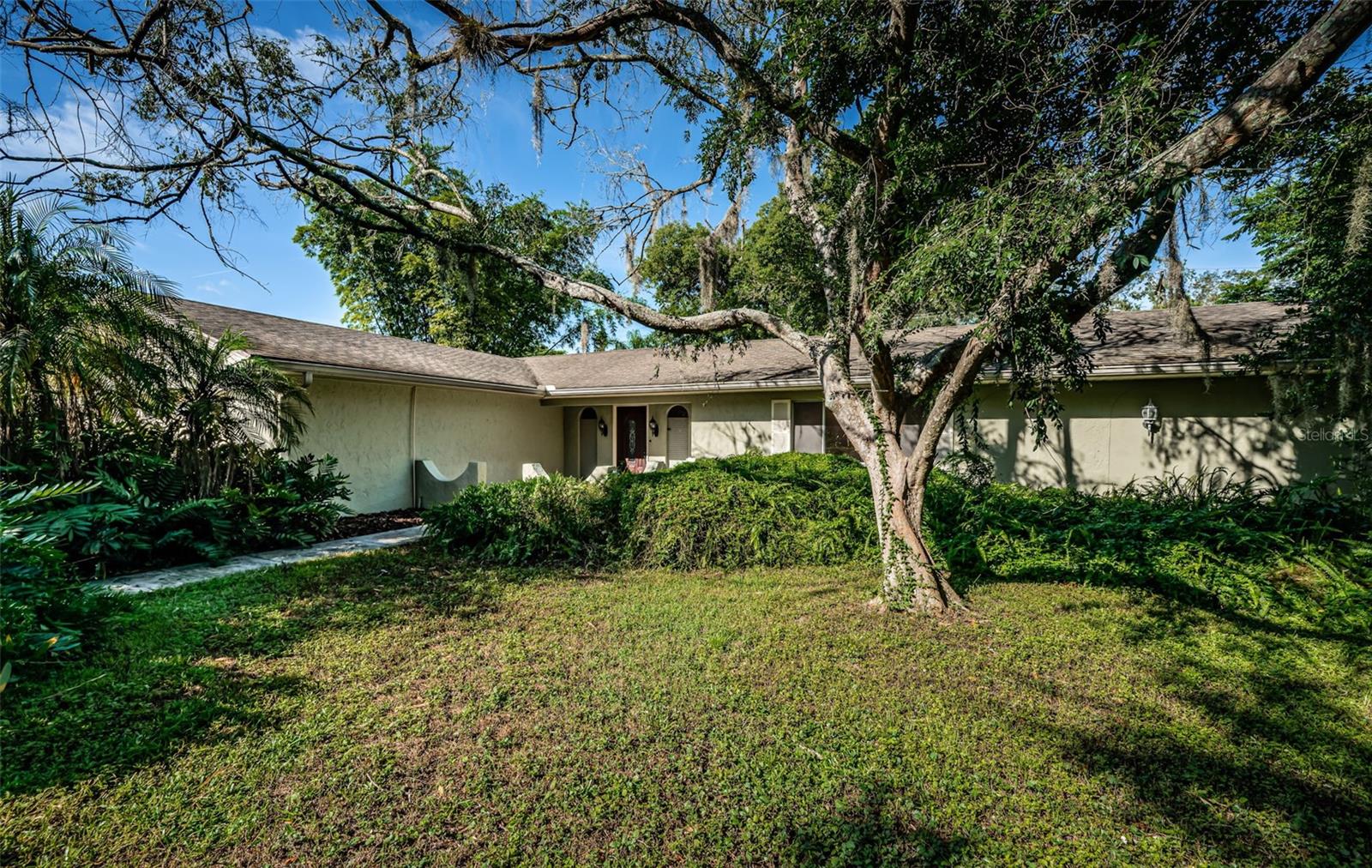 209 S GREENFIELD AVE, TEMPLE TERRACE, FL, 33617