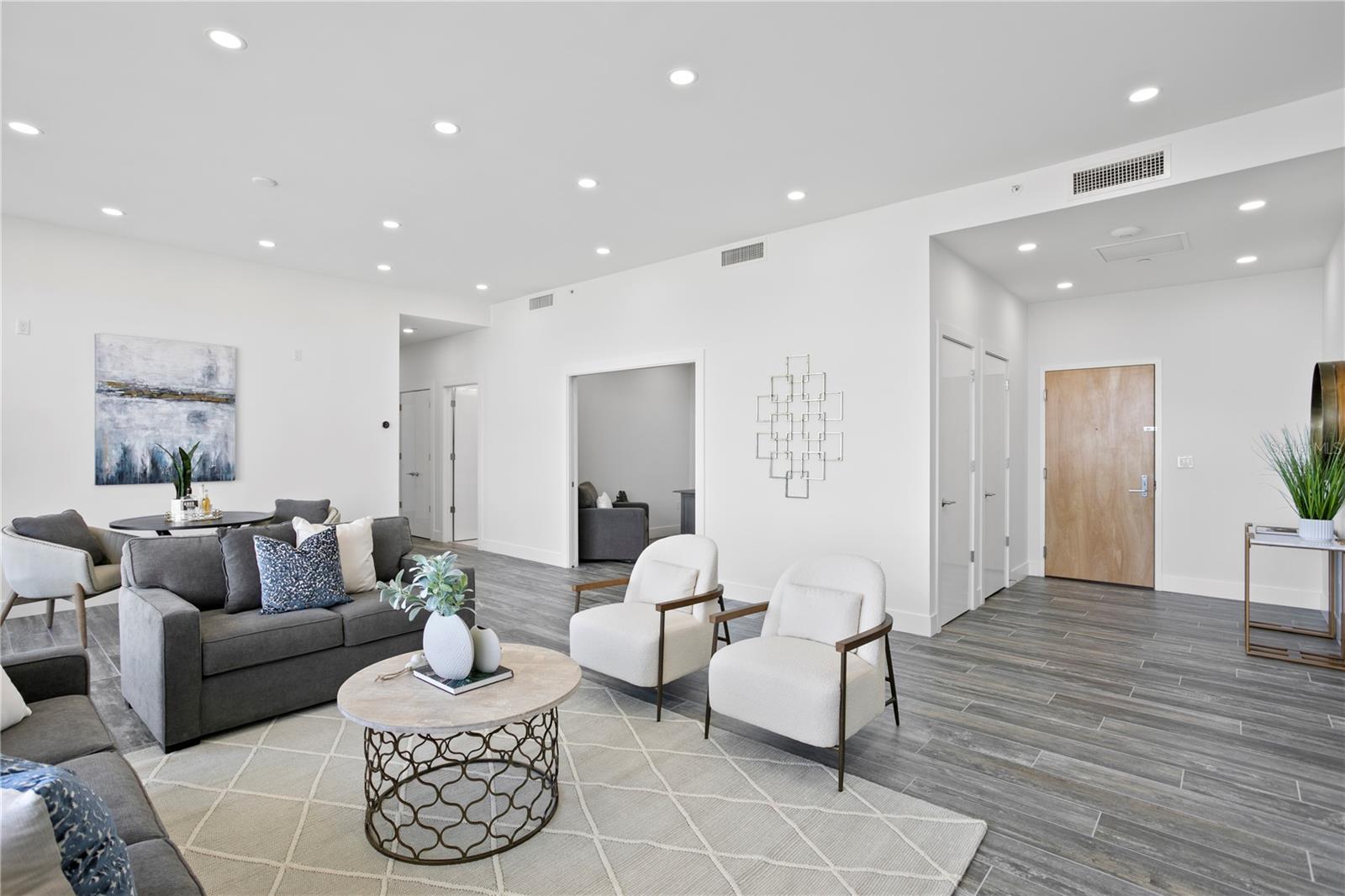 199 DALI BLVD #PH-2, ST PETERSBURG, FL, 33701