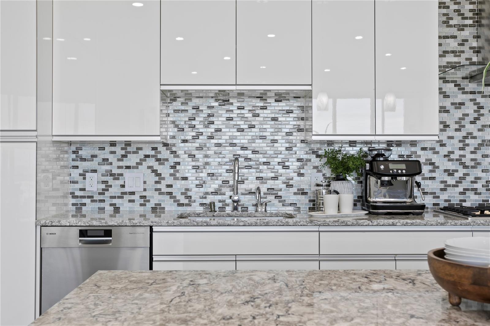 199 DALI BLVD #PH-2, ST PETERSBURG, FL, 33701