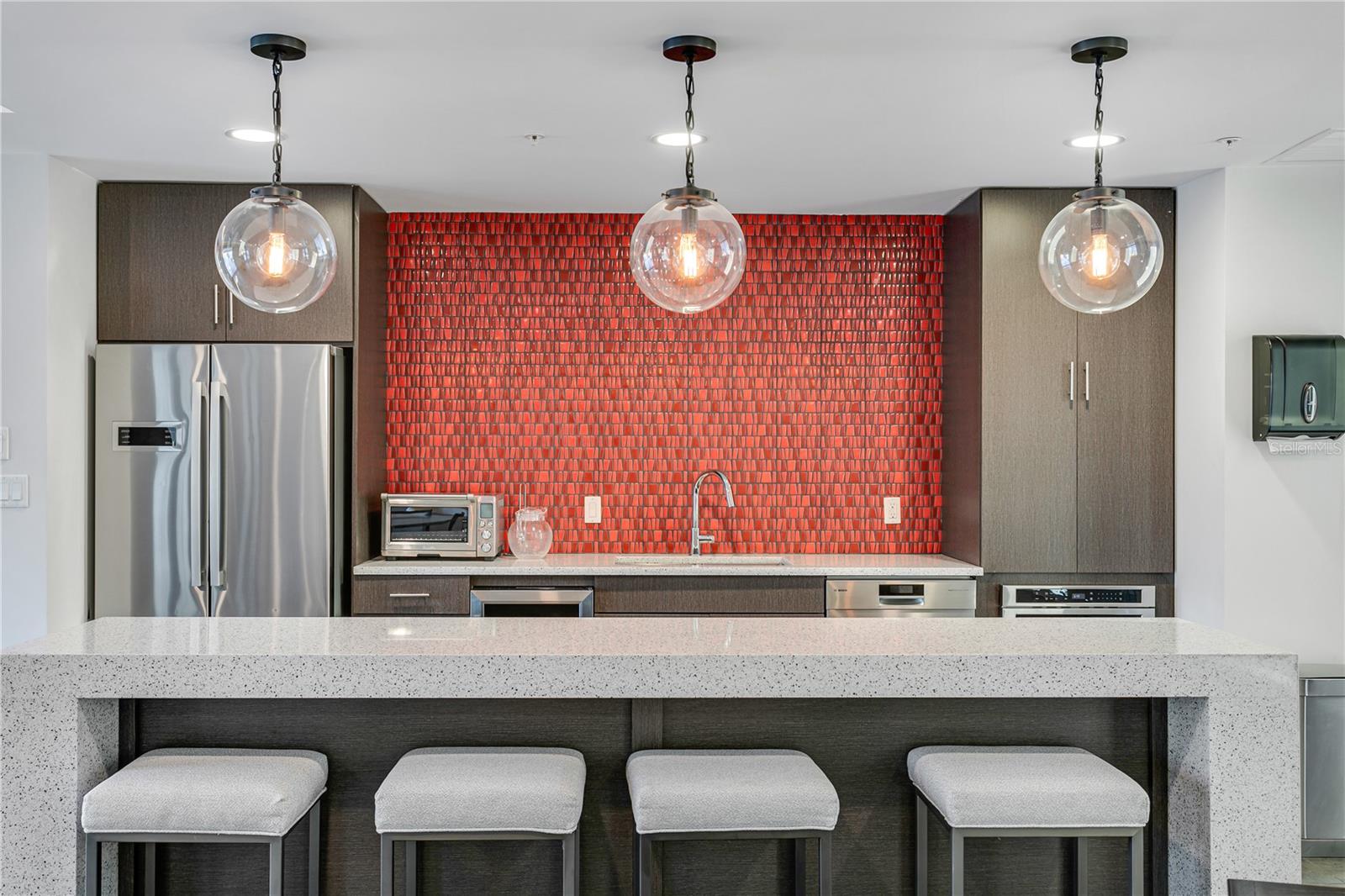 199 DALI BLVD #PH-2, ST PETERSBURG, FL, 33701