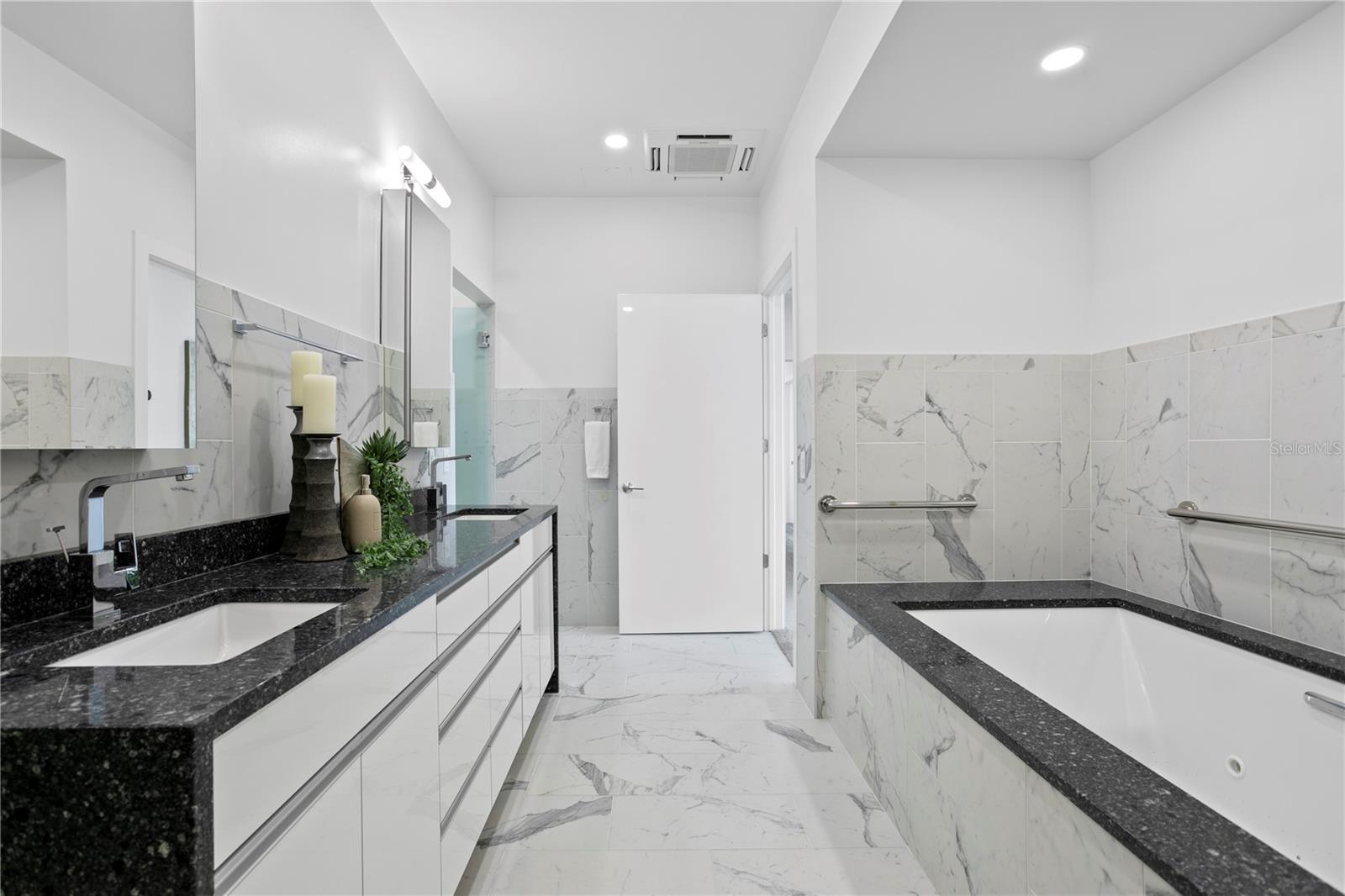 199 DALI BLVD #PH-2, ST PETERSBURG, FL, 33701