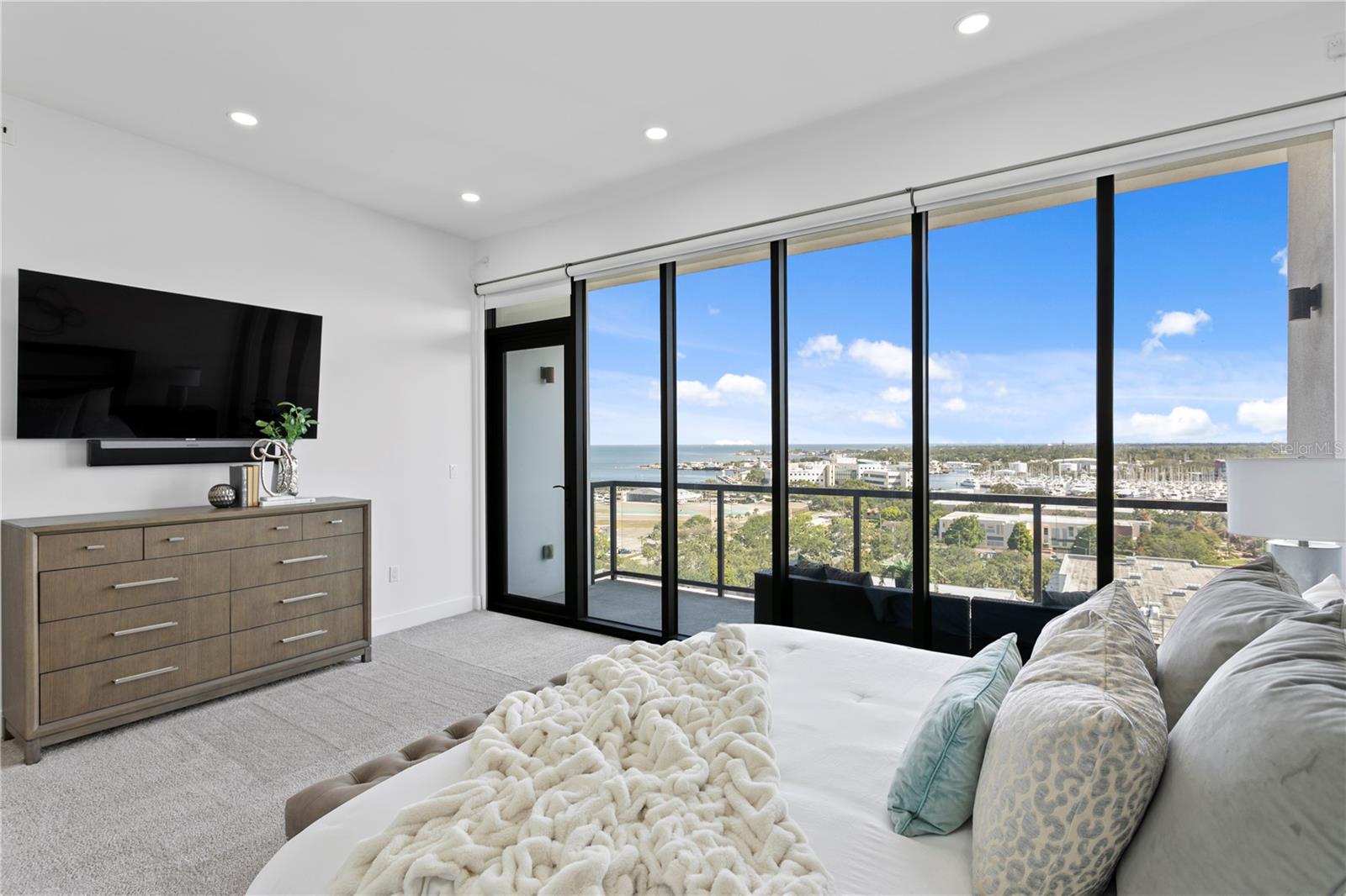 199 DALI BLVD #PH-2, ST PETERSBURG, FL, 33701