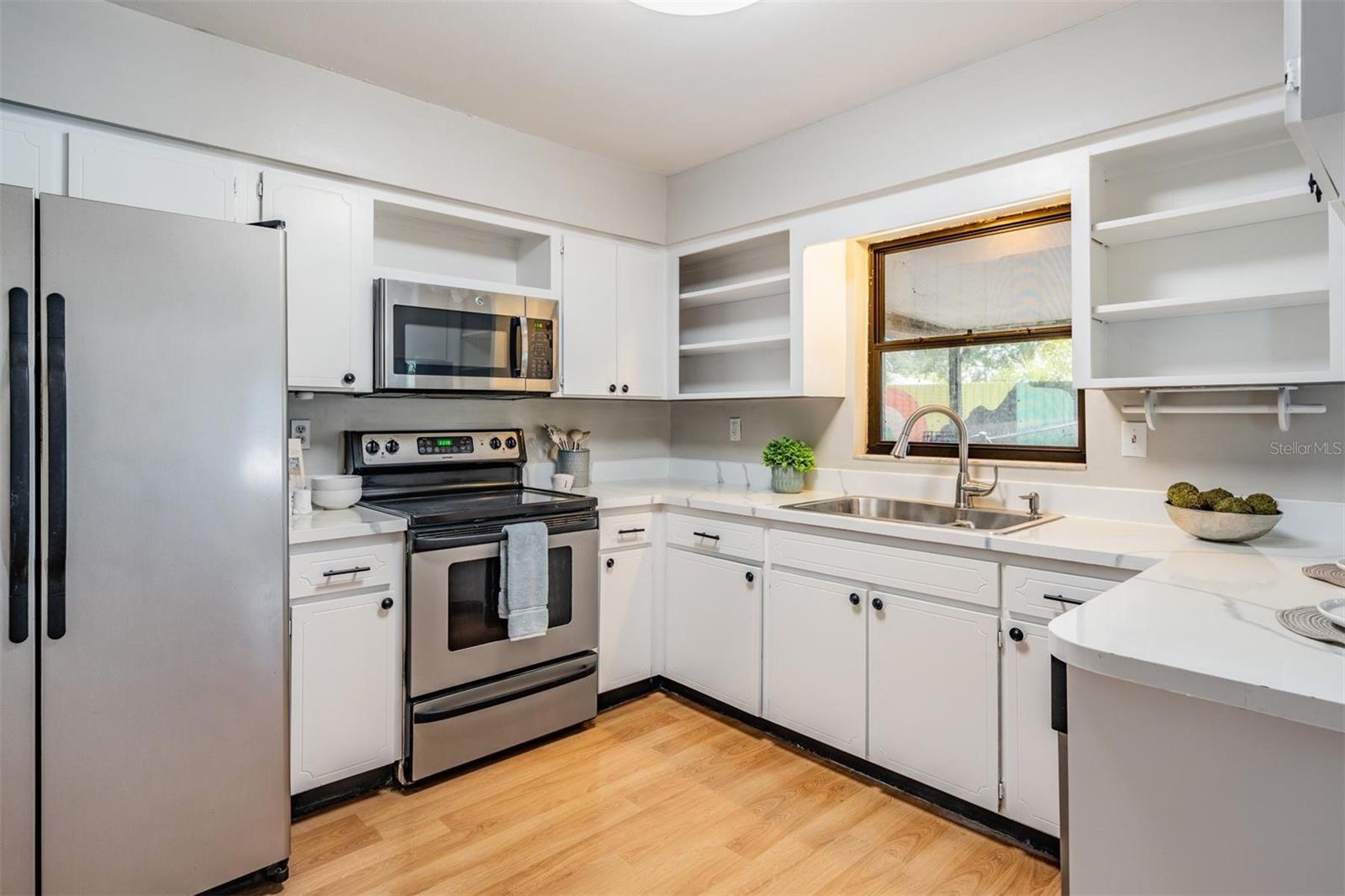 1708 JULIAN LANE DR, TAMPA, FL, 33619