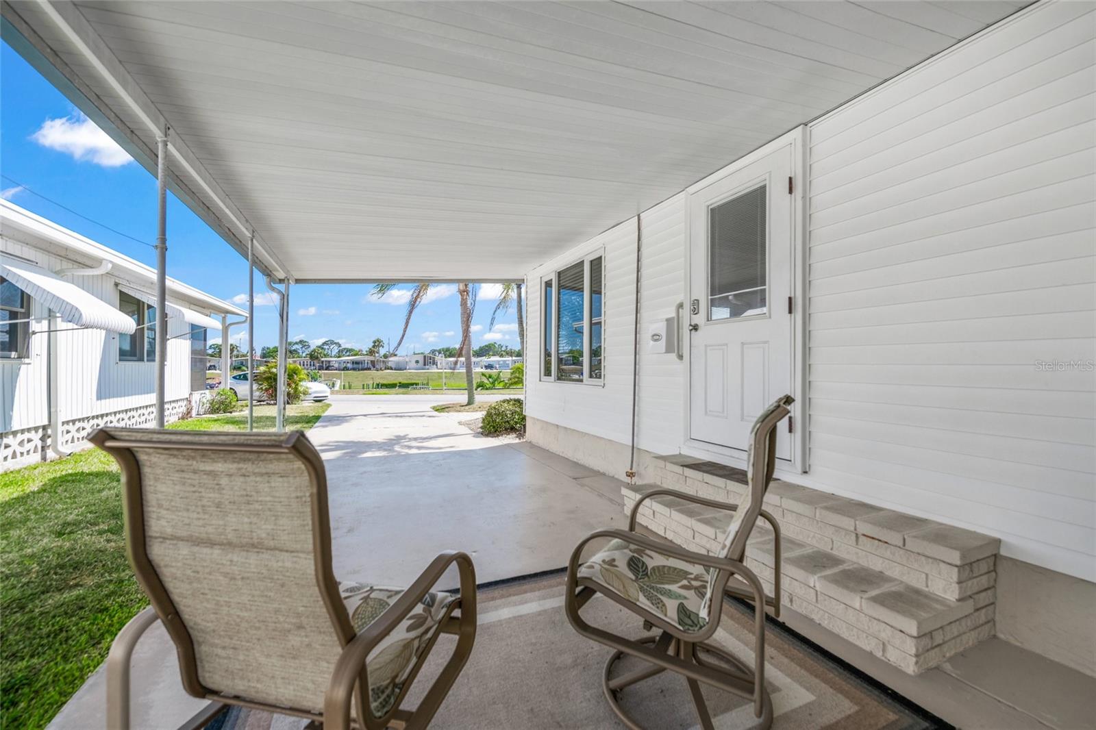 714 N WATERWAY DR, VENICE, FL, 34285