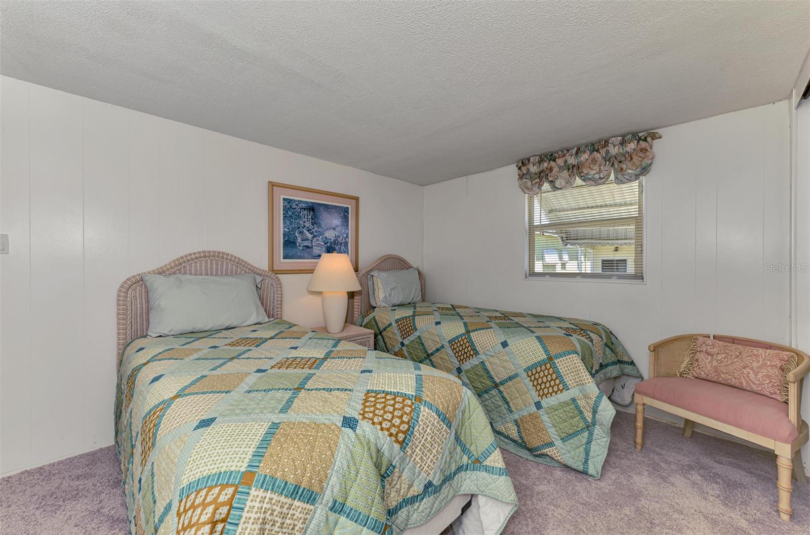 714 N WATERWAY DR, VENICE, FL, 34285