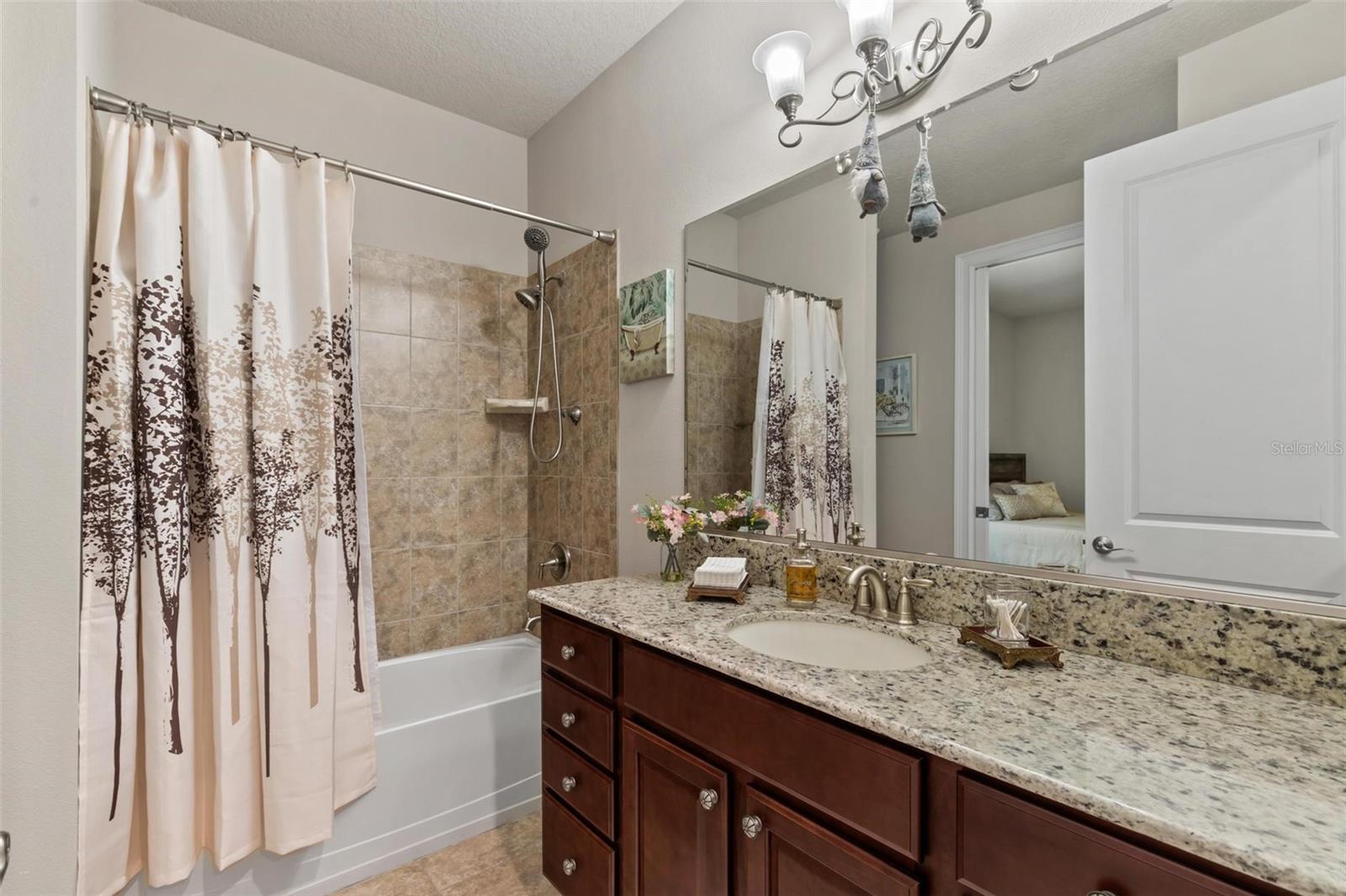 716 WOODBRIDGE CT, ORMOND BEACH, FL, 32174