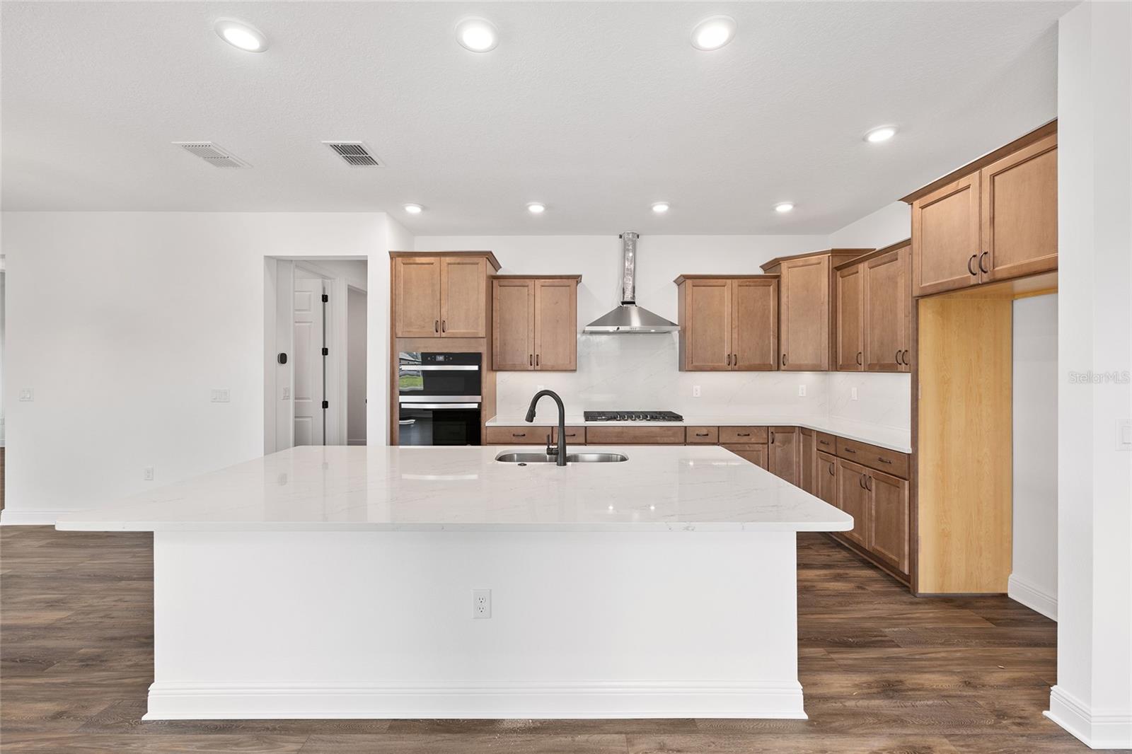 10977 SW 101ST LOOP, OCALA, FL, 34481