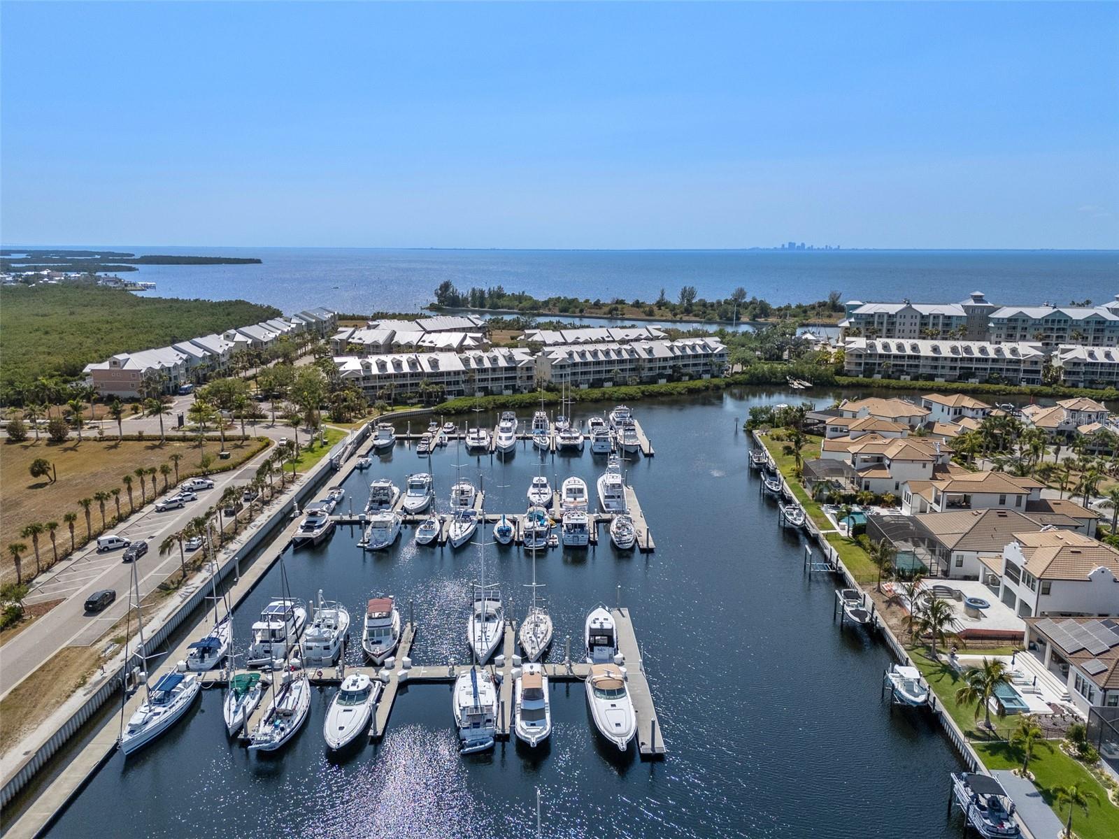 3125 CHRISTOPHERS WATCH LN, RUSKIN, FL, 33570