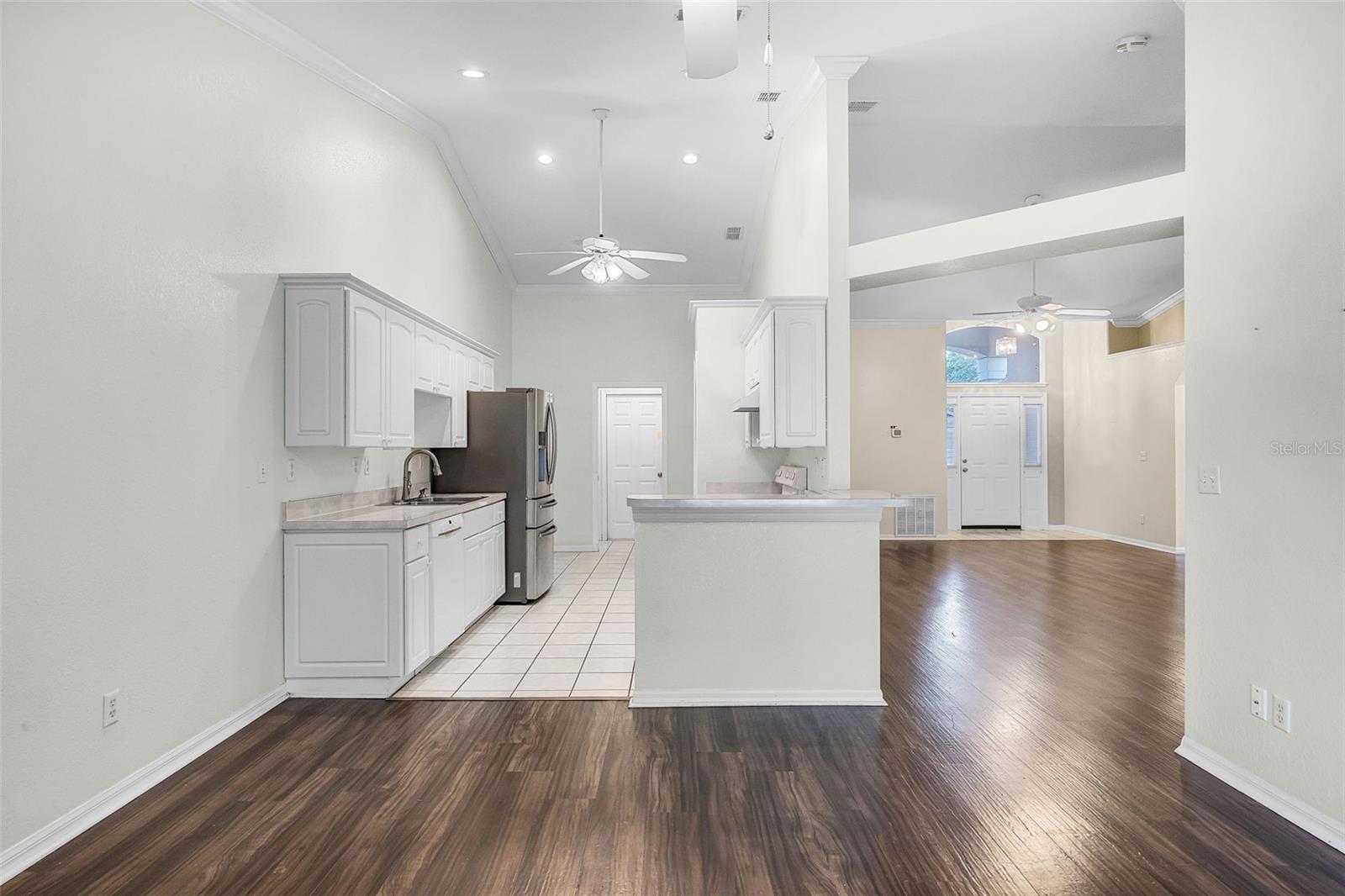 8527 FIRESTONE CIR, CLERMONT, FL, 34711