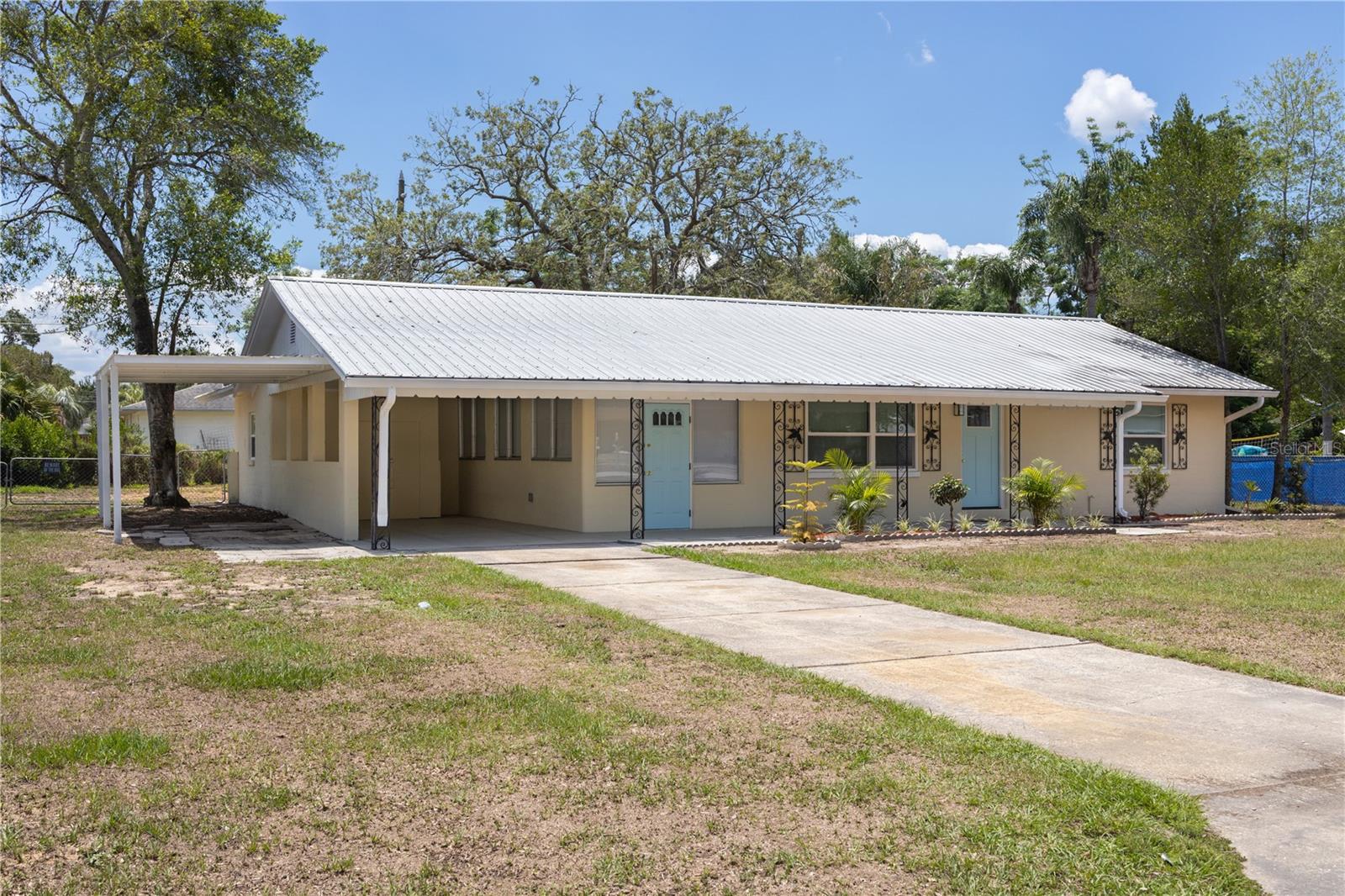 88 E CHARLOTTE AVE, EUSTIS, FL, 32726