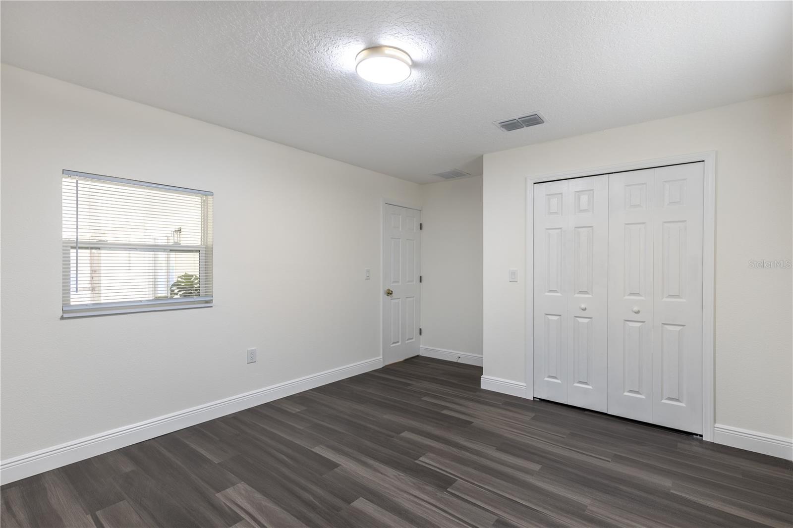 88 E CHARLOTTE AVE, EUSTIS, FL, 32726