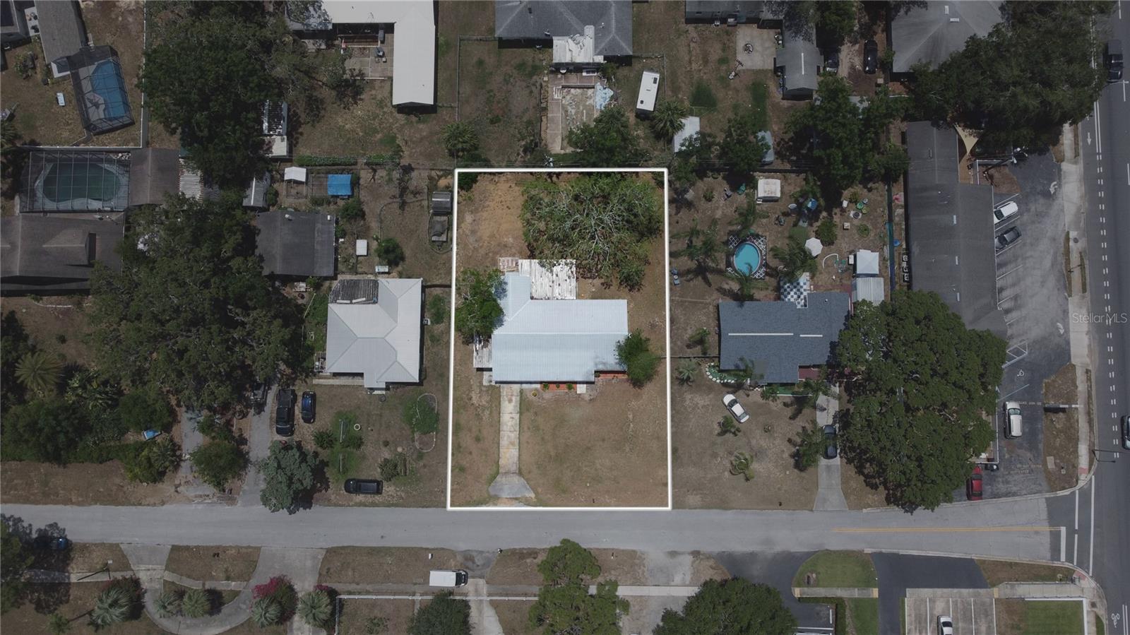 88 E CHARLOTTE AVE, EUSTIS, FL, 32726