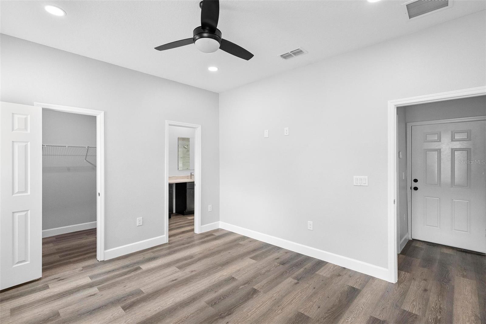 2379 8TH AVE, DELAND, FL, 32724