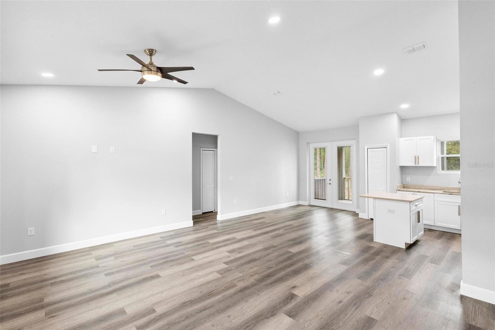 2379 8TH AVE, DELAND, FL, 32724