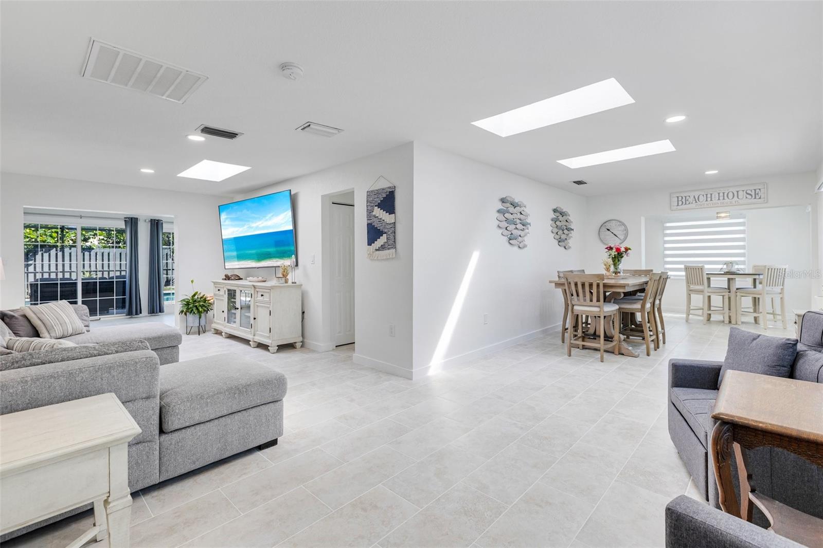 179 HIBISCUS DR, FORT MYERS BEACH, FL, 33931