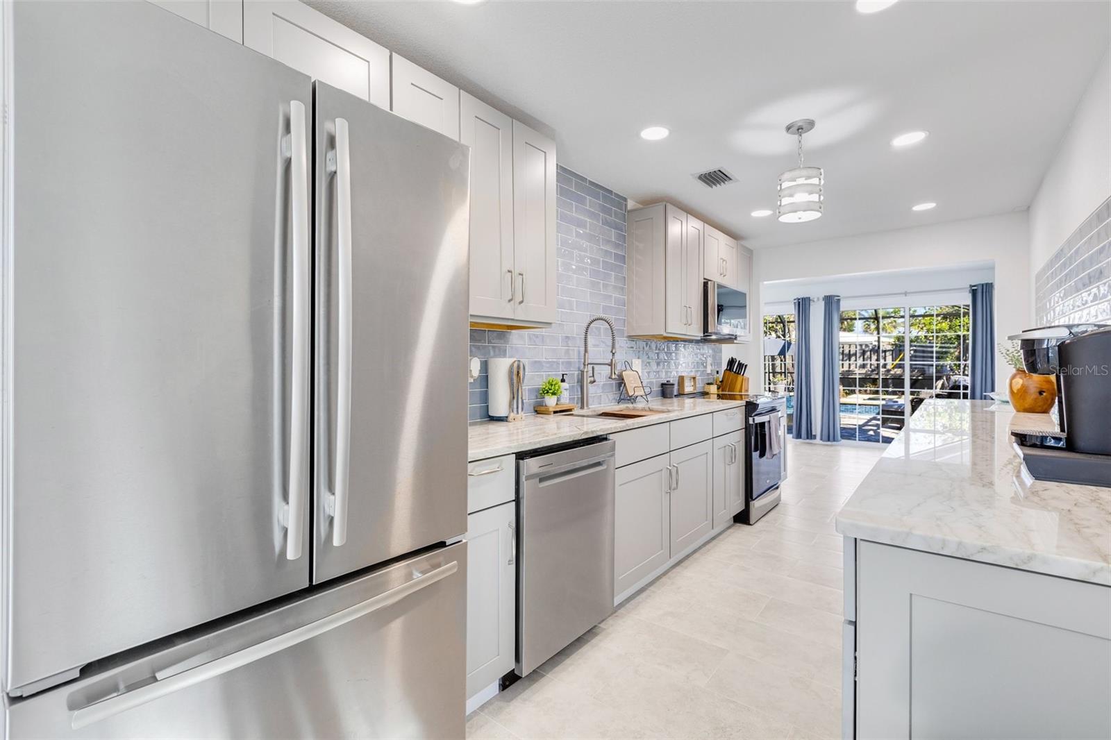 179 HIBISCUS DR, FORT MYERS BEACH, FL, 33931