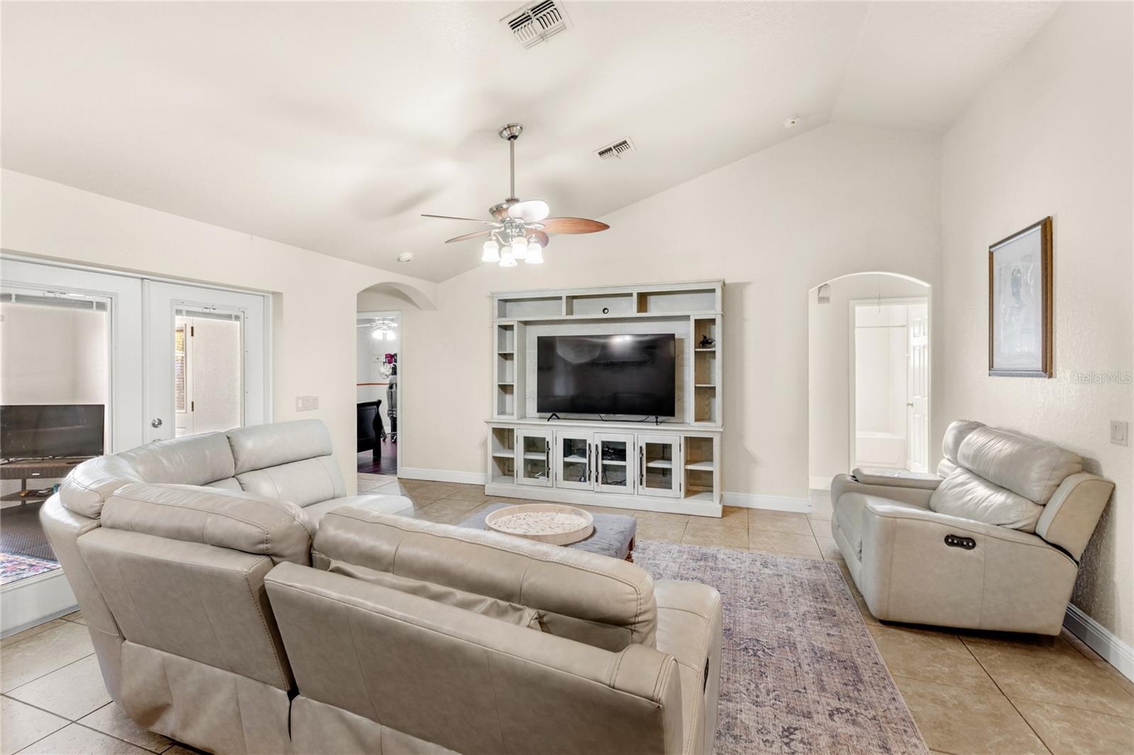 1880 LORRAINE WAY, ST CLOUD, FL, 34769