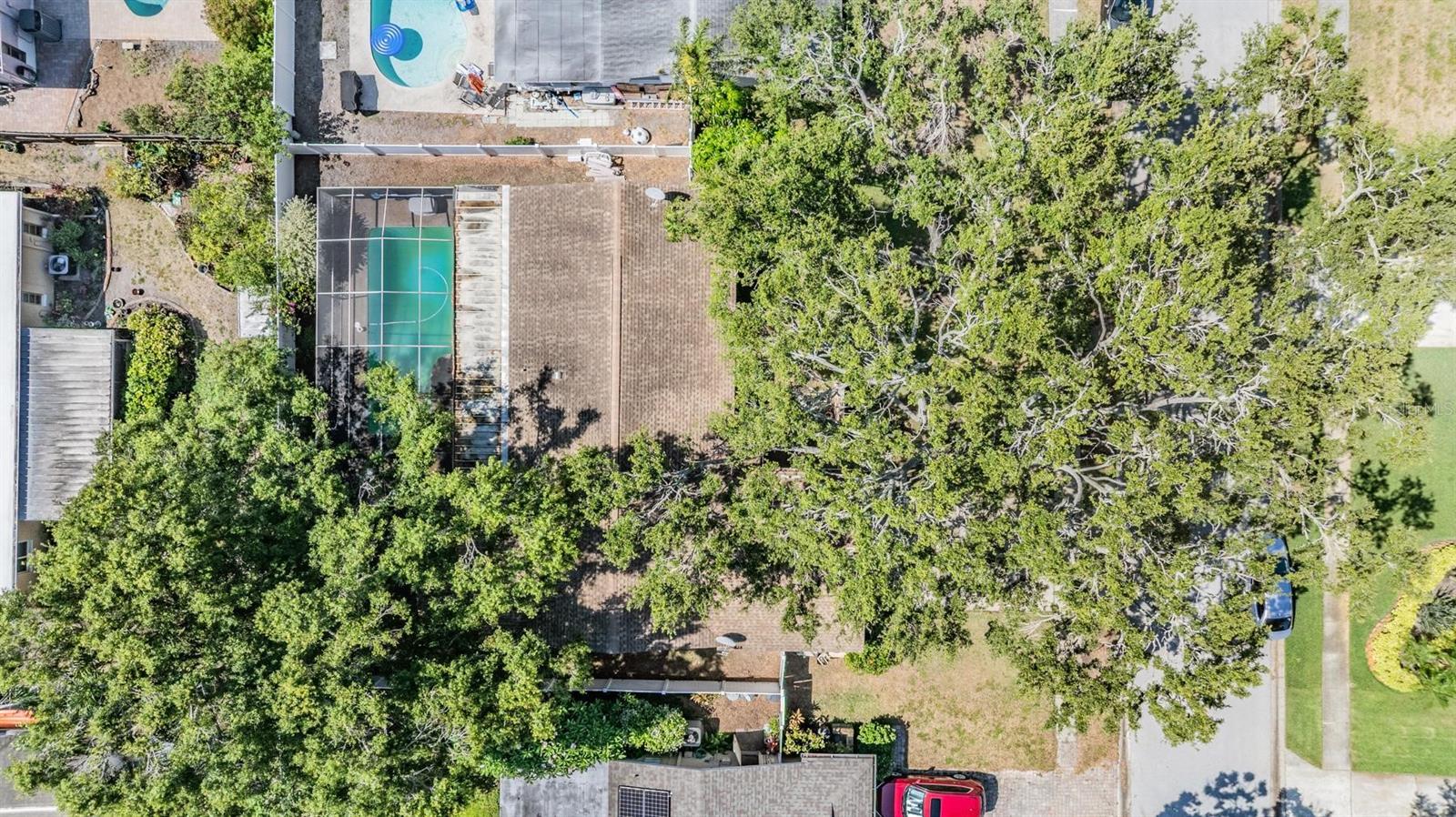 8956 124TH WAY, SEMINOLE, FL, 33772