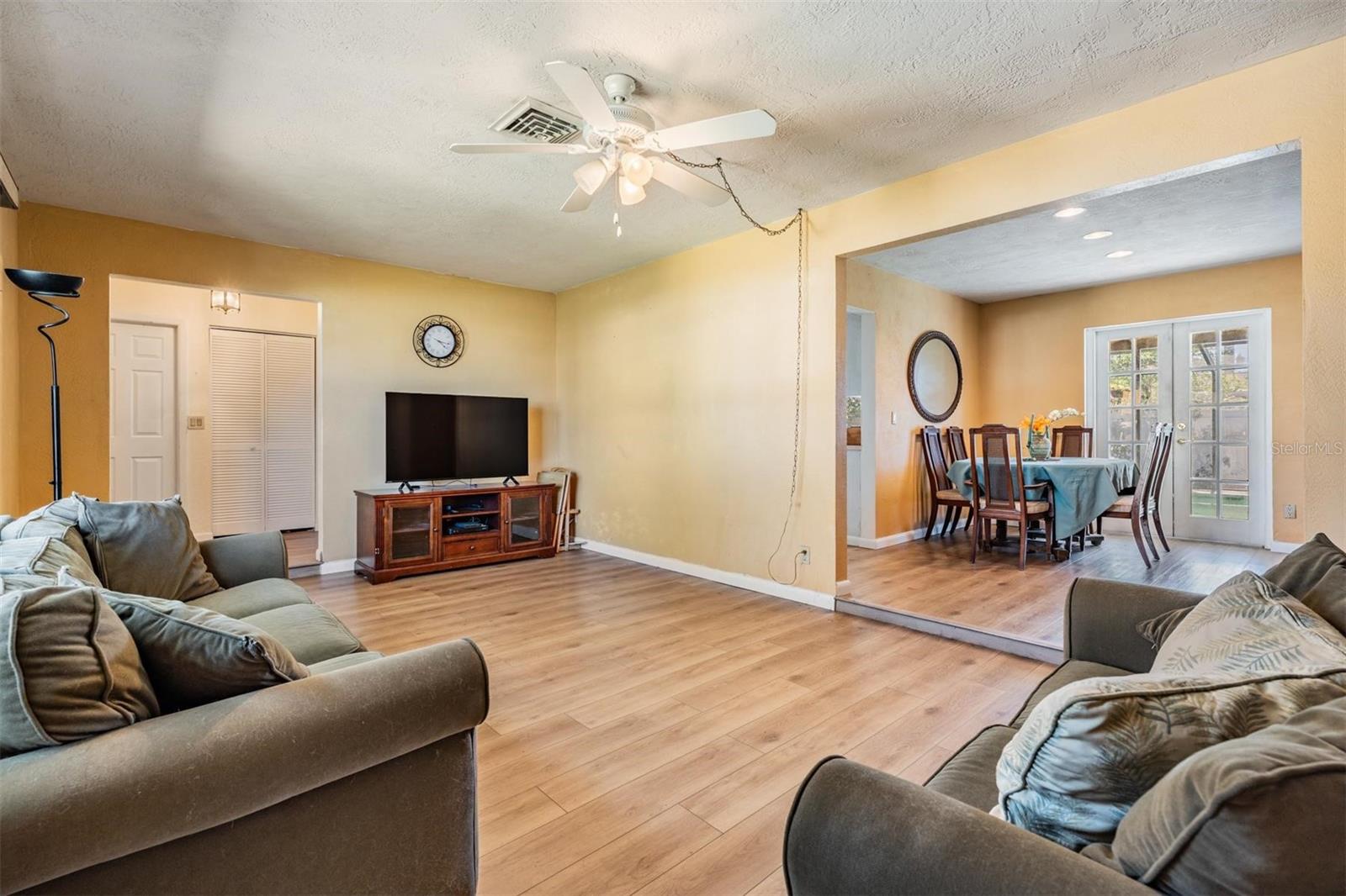 8956 124TH WAY, SEMINOLE, FL, 33772