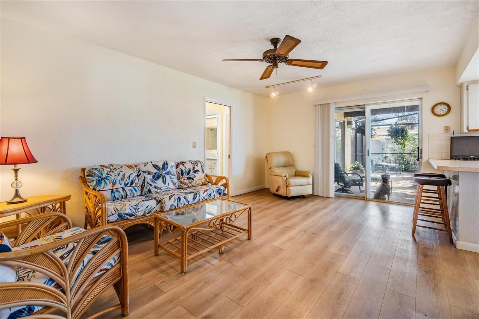 8956 124TH WAY, SEMINOLE, FL, 33772