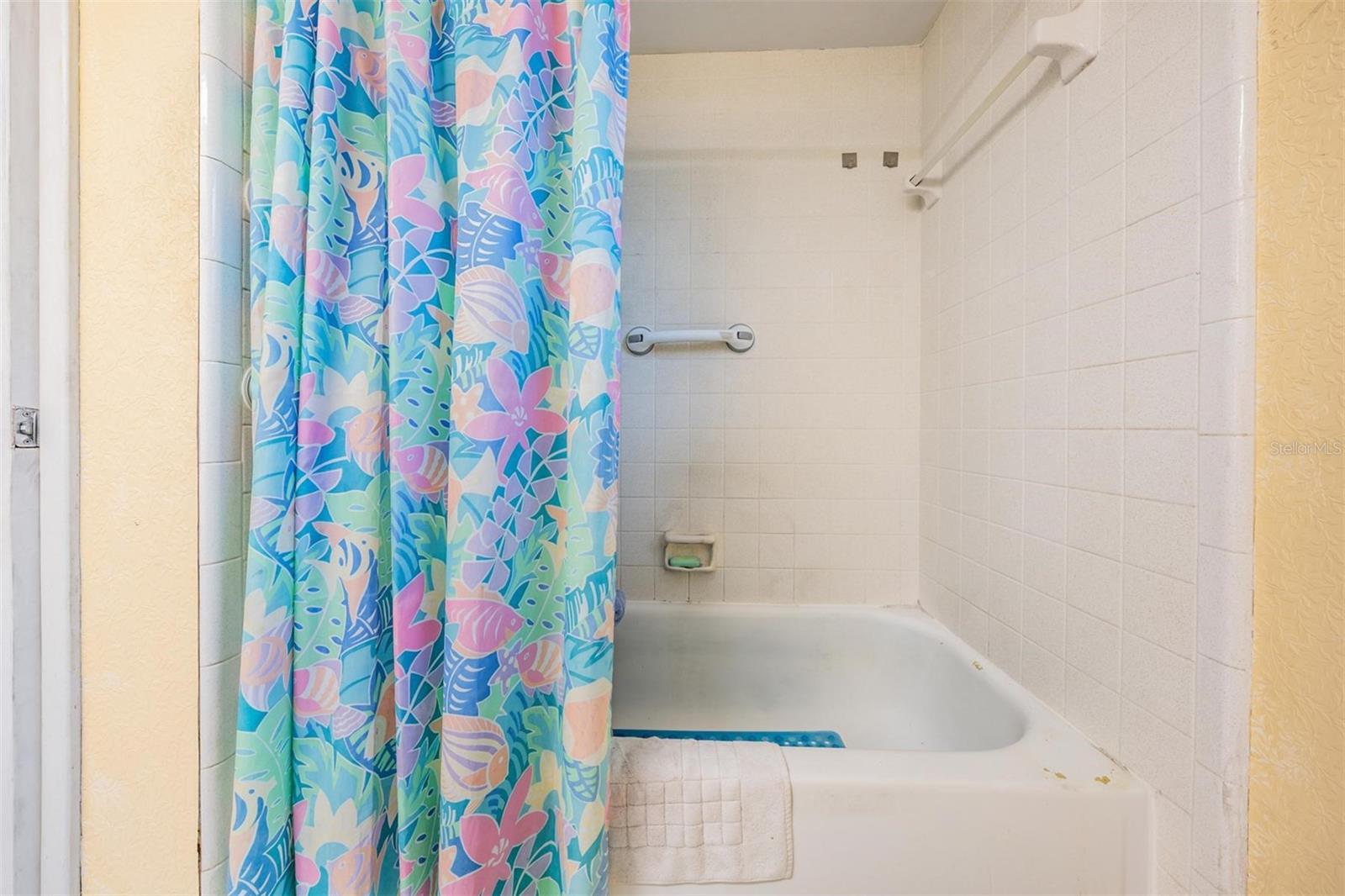 8956 124TH WAY, SEMINOLE, FL, 33772