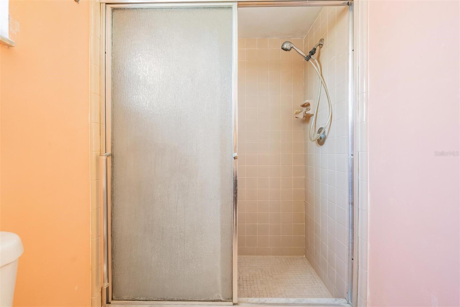 8956 124TH WAY, SEMINOLE, FL, 33772