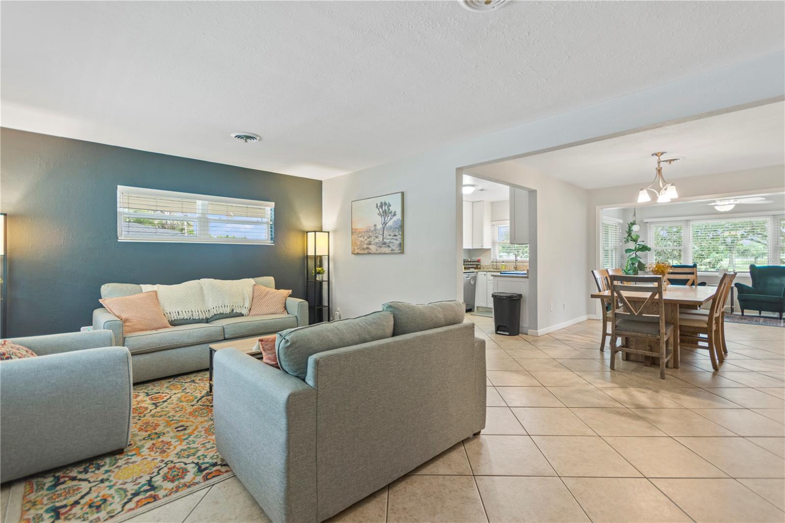 136 TRIPLET LAKE DR, CASSELBERRY, FL, 32707