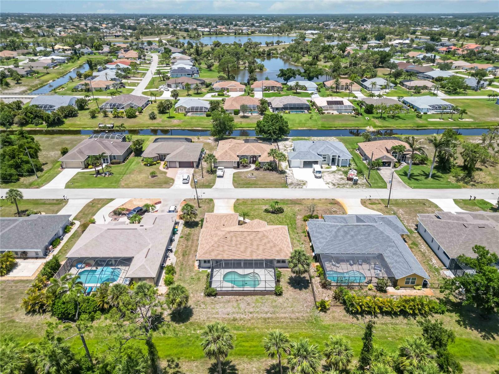 251 BROADMOOR LN, ROTONDA WEST, FL, 33947