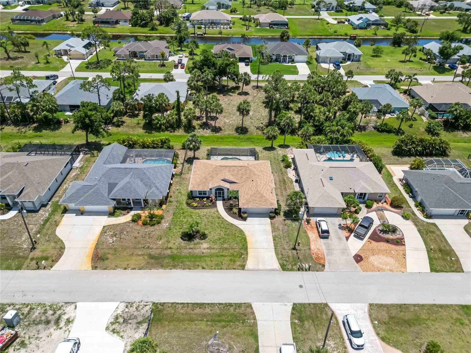 251 BROADMOOR LN, ROTONDA WEST, FL, 33947