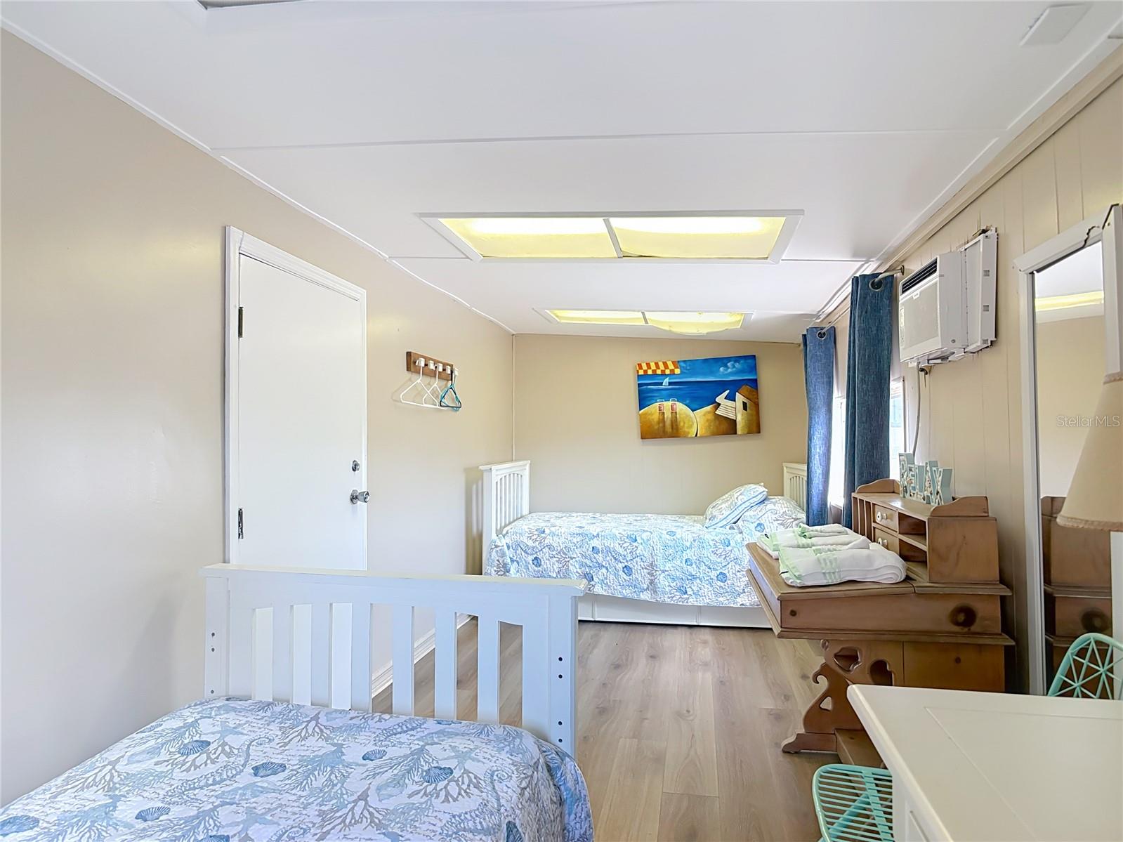 20 N HALIFAX AVE, DAYTONA BEACH, FL, 32118