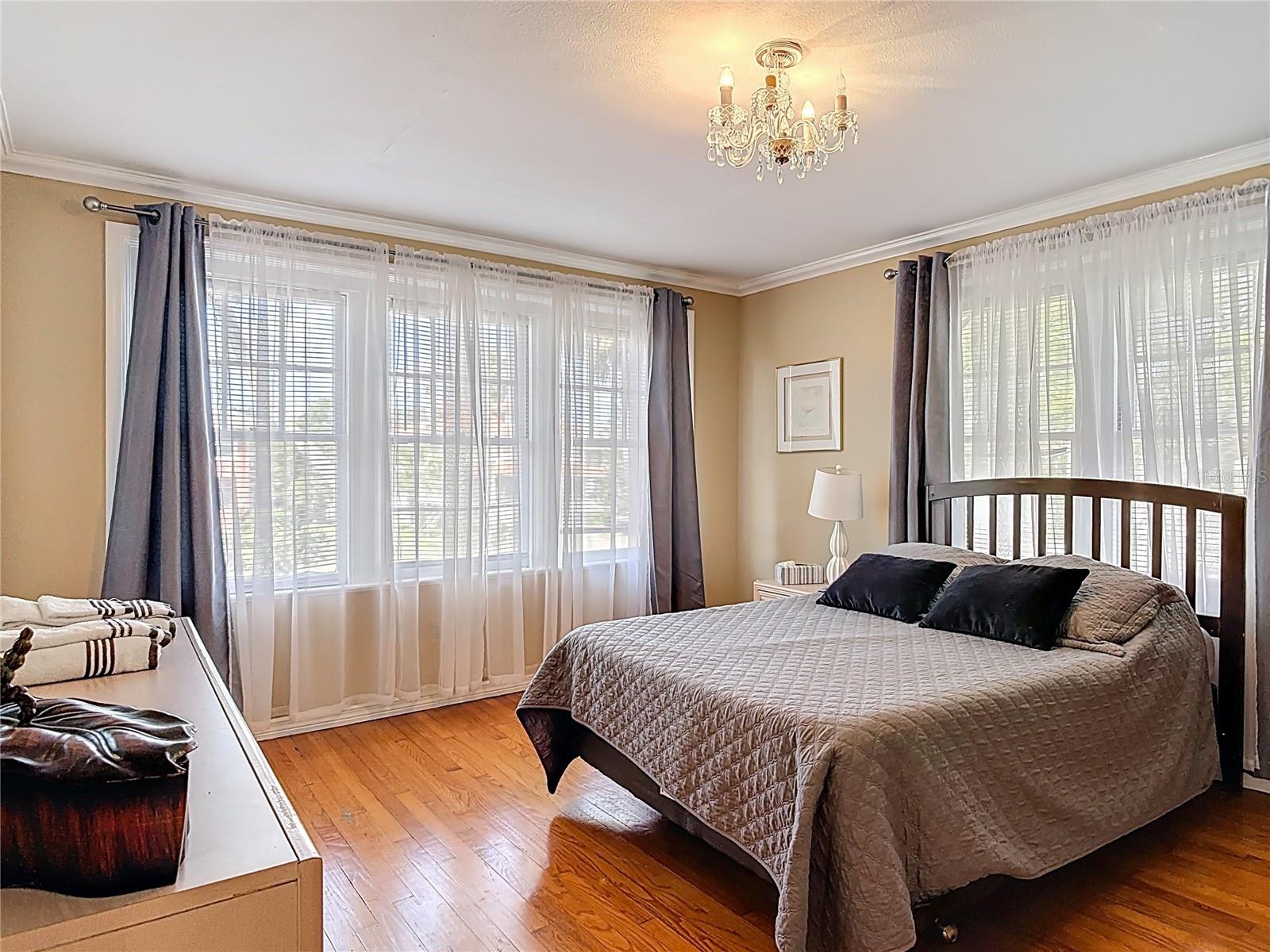 20 N HALIFAX AVE, DAYTONA BEACH, FL, 32118