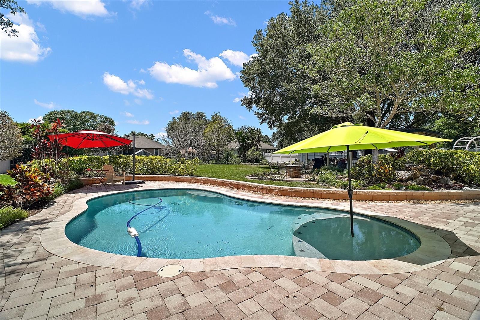 397 ANDERSON DR, TAVARES, FL, 32778