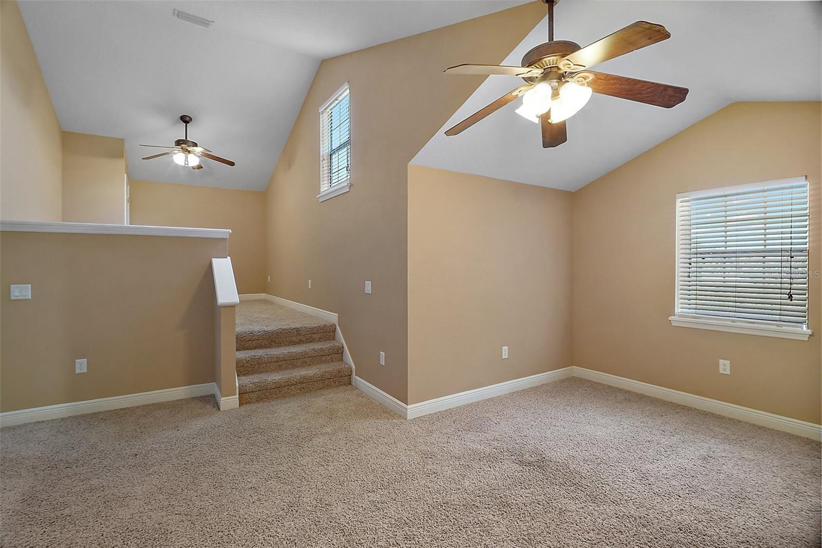 397 ANDERSON DR, TAVARES, FL, 32778